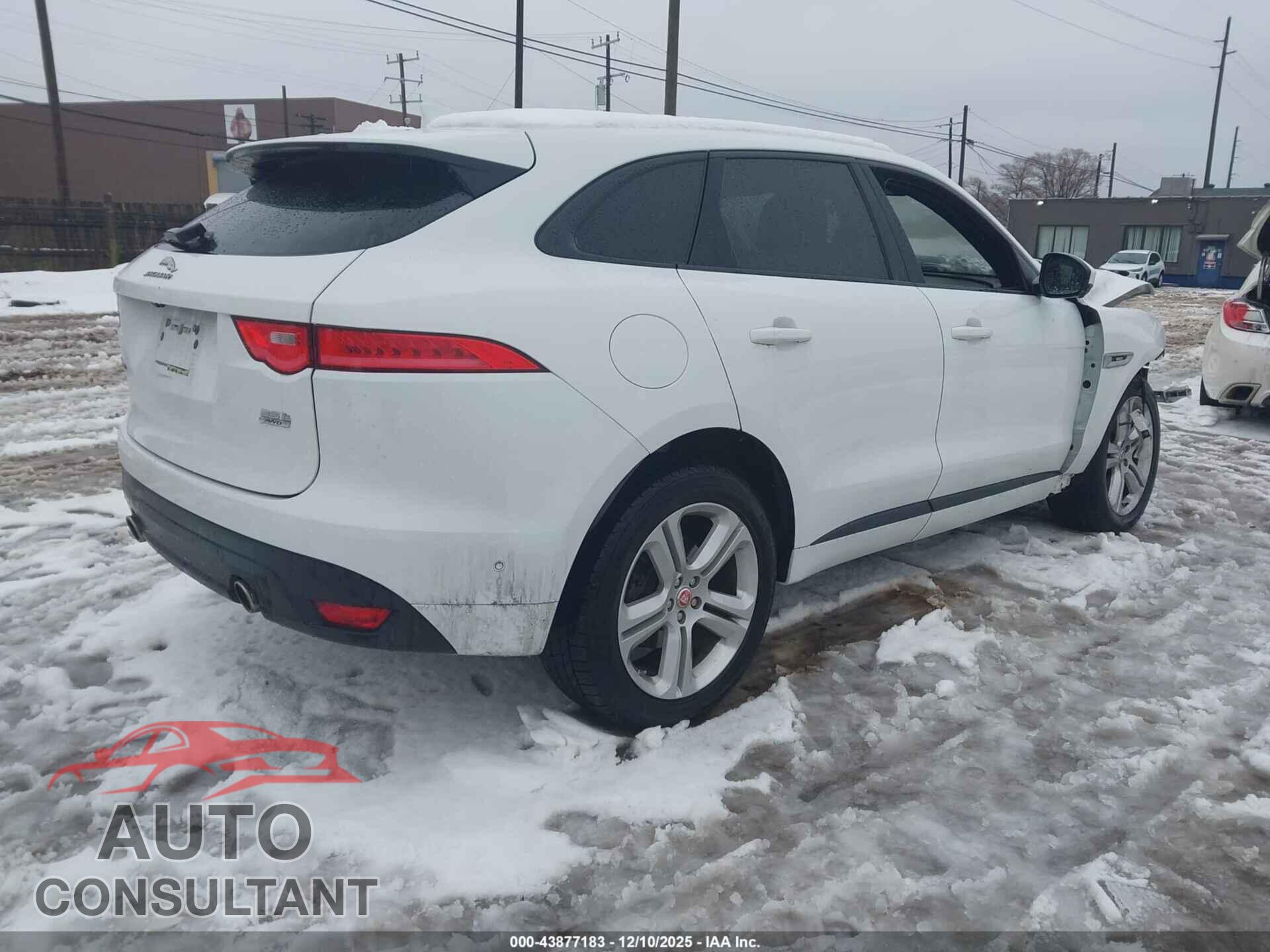 JAGUAR F-PACE 2017 - SADCL2BV6HA074932