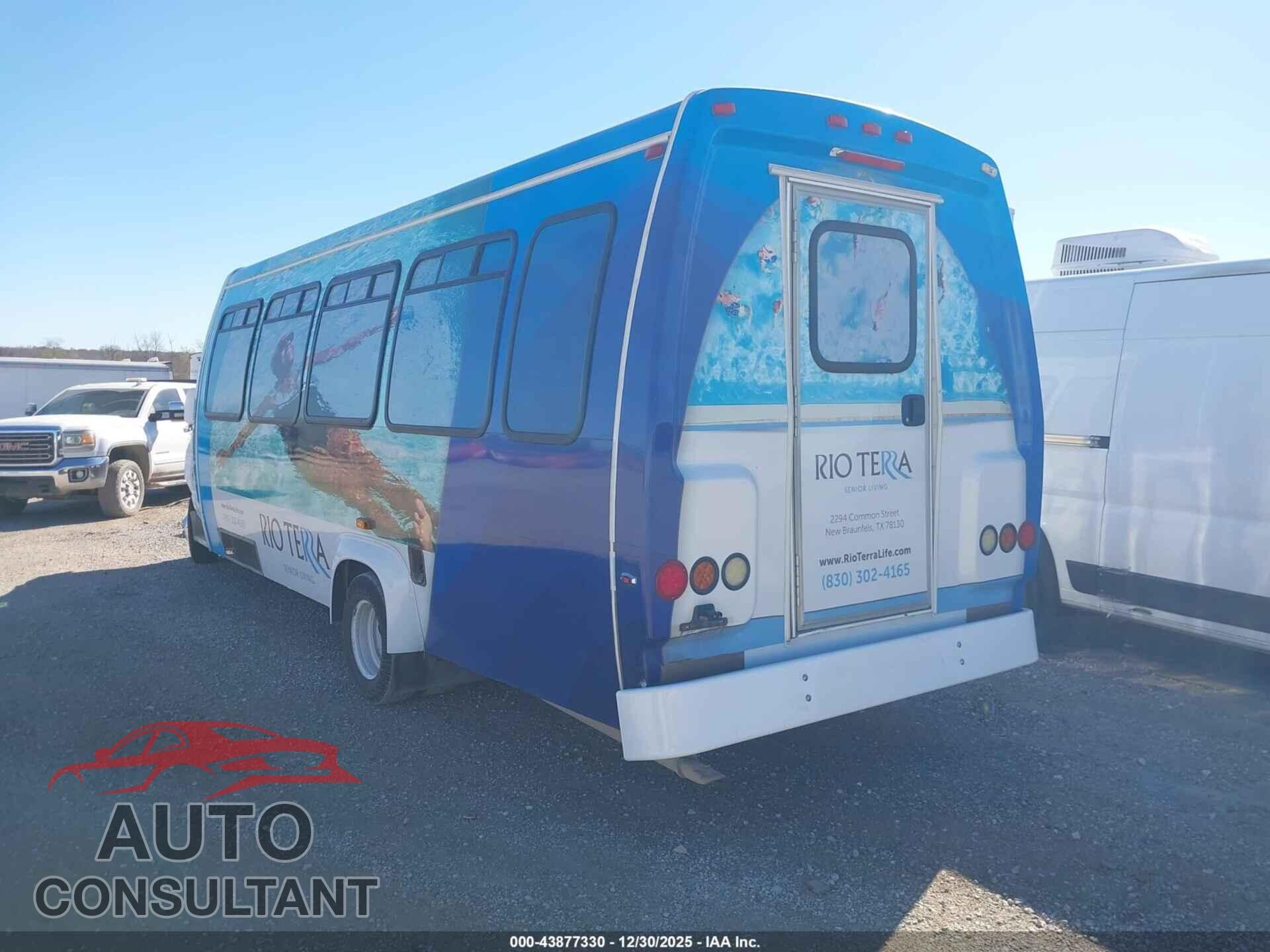 FORD E-450 CUTAWAY 2011 - 1FDXE4FS2BDA94731
