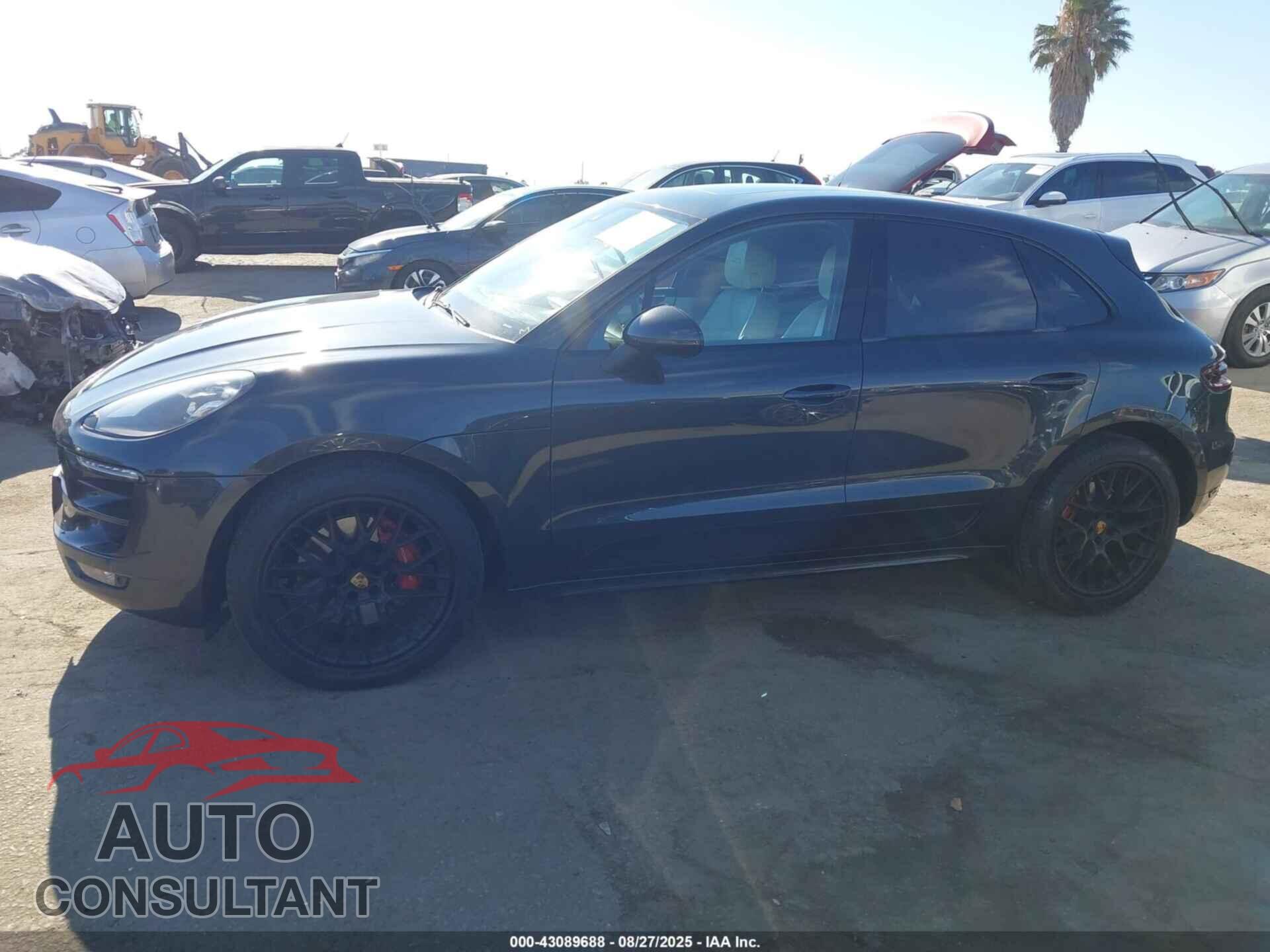 PORSCHE MACAN 2017 - WP1AG2A52HLB52036