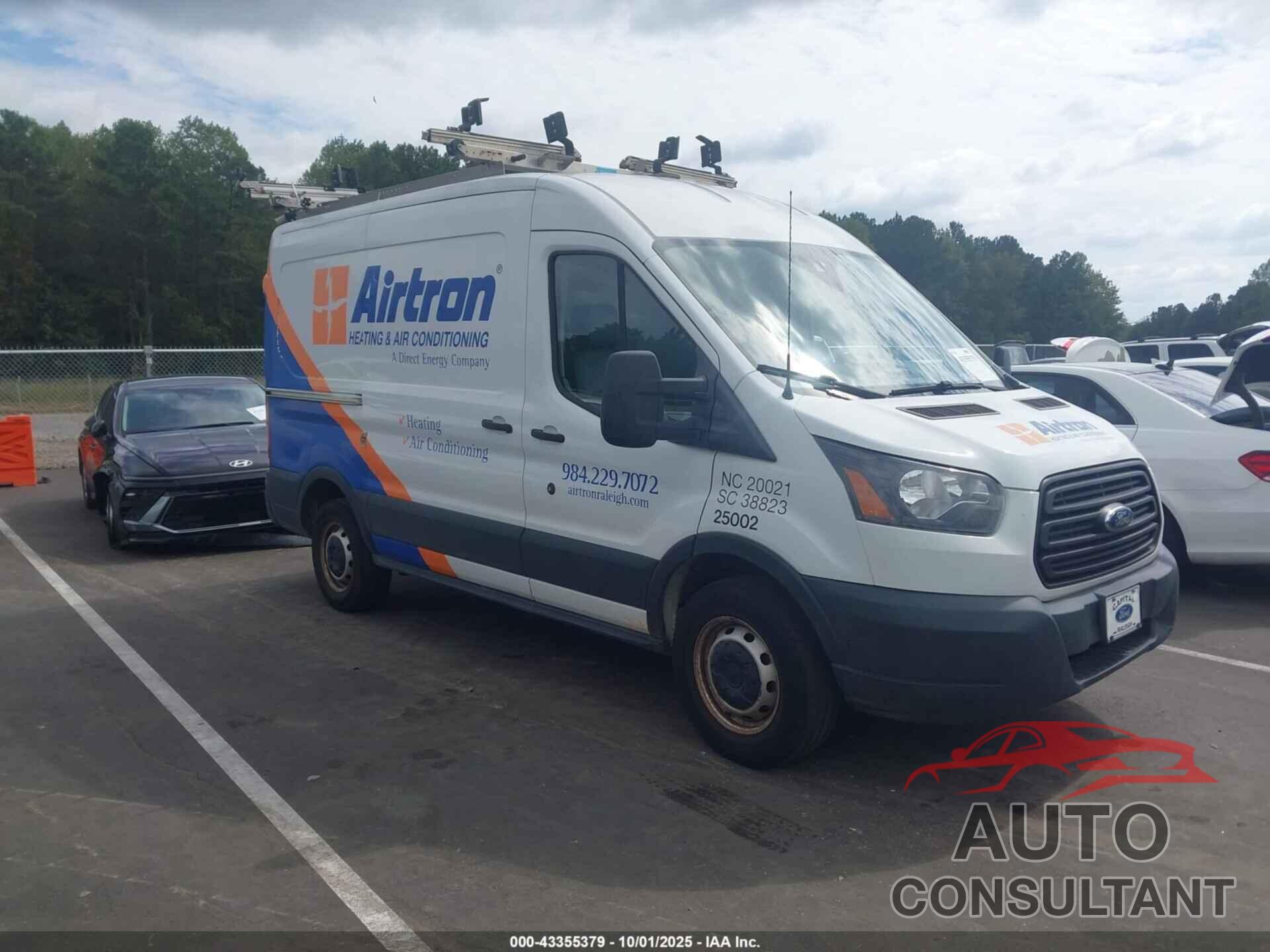 FORD TRANSIT-250 2019 - 1FTYR1CM4KKA27559