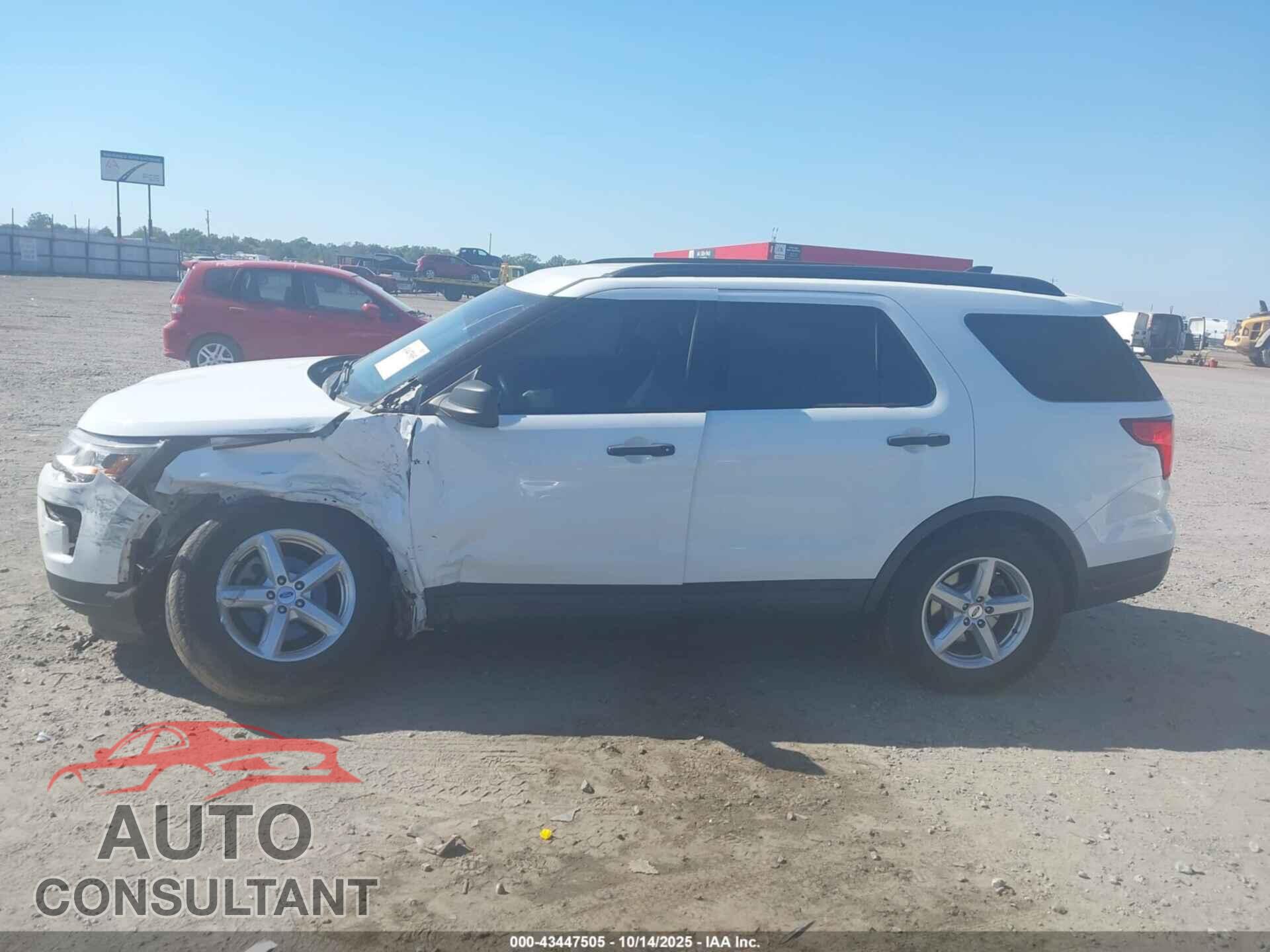 FORD EXPLORER 2018 - 1FM5K7B88JGB39373