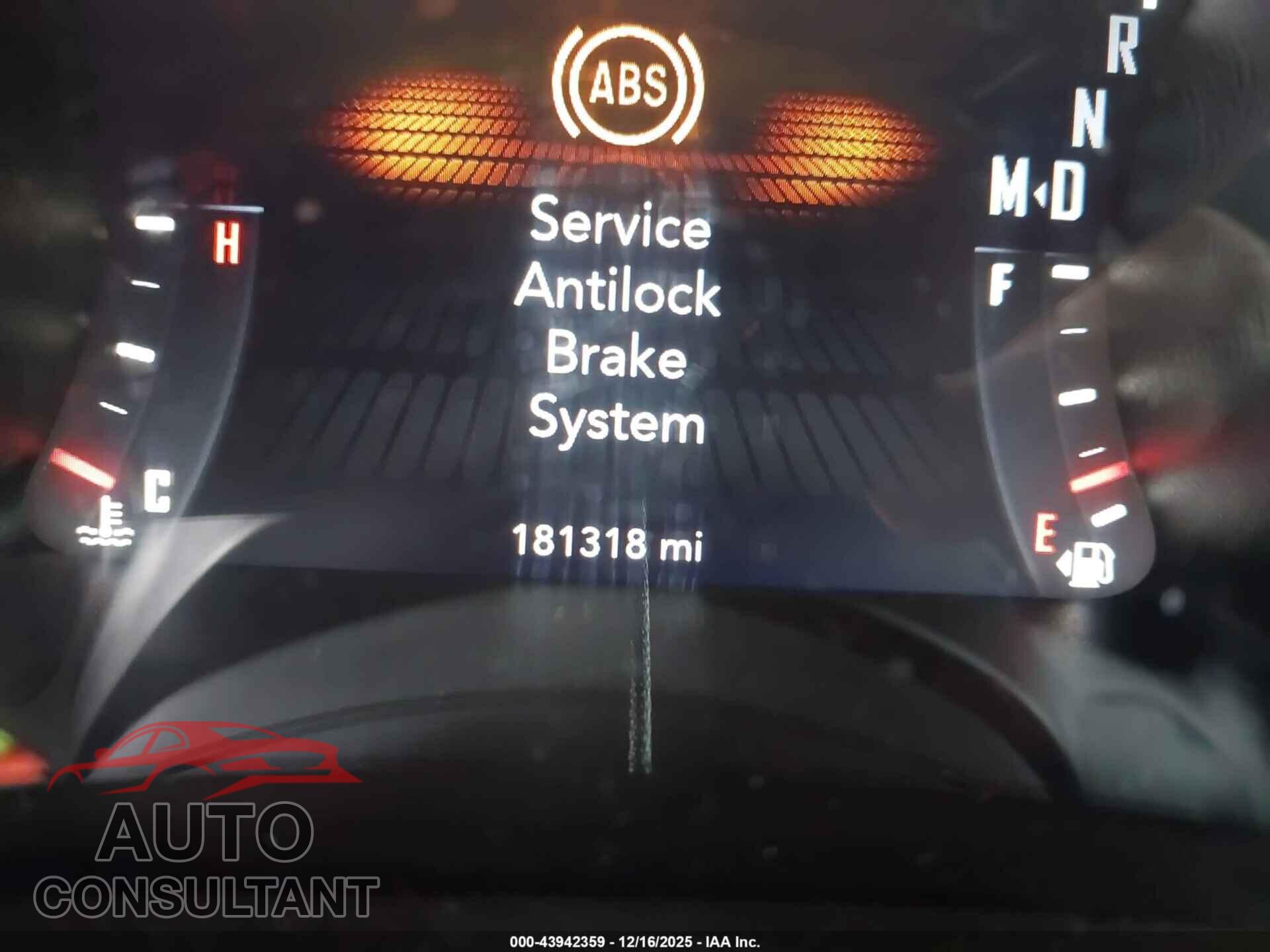 DODGE CHALLENGER 2015 - 2C3CDZAG4FH711064