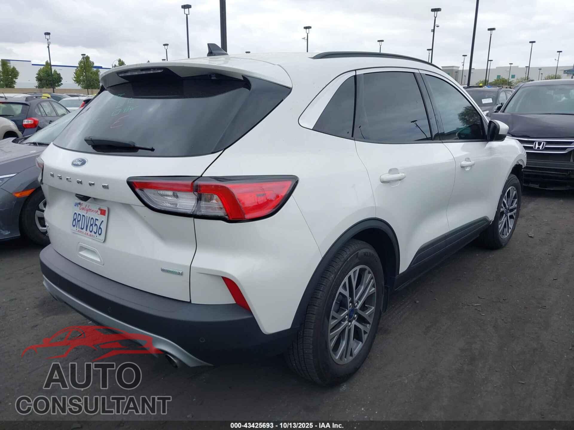 FORD ESCAPE 2020 - 1FMCU0H68LUA57128