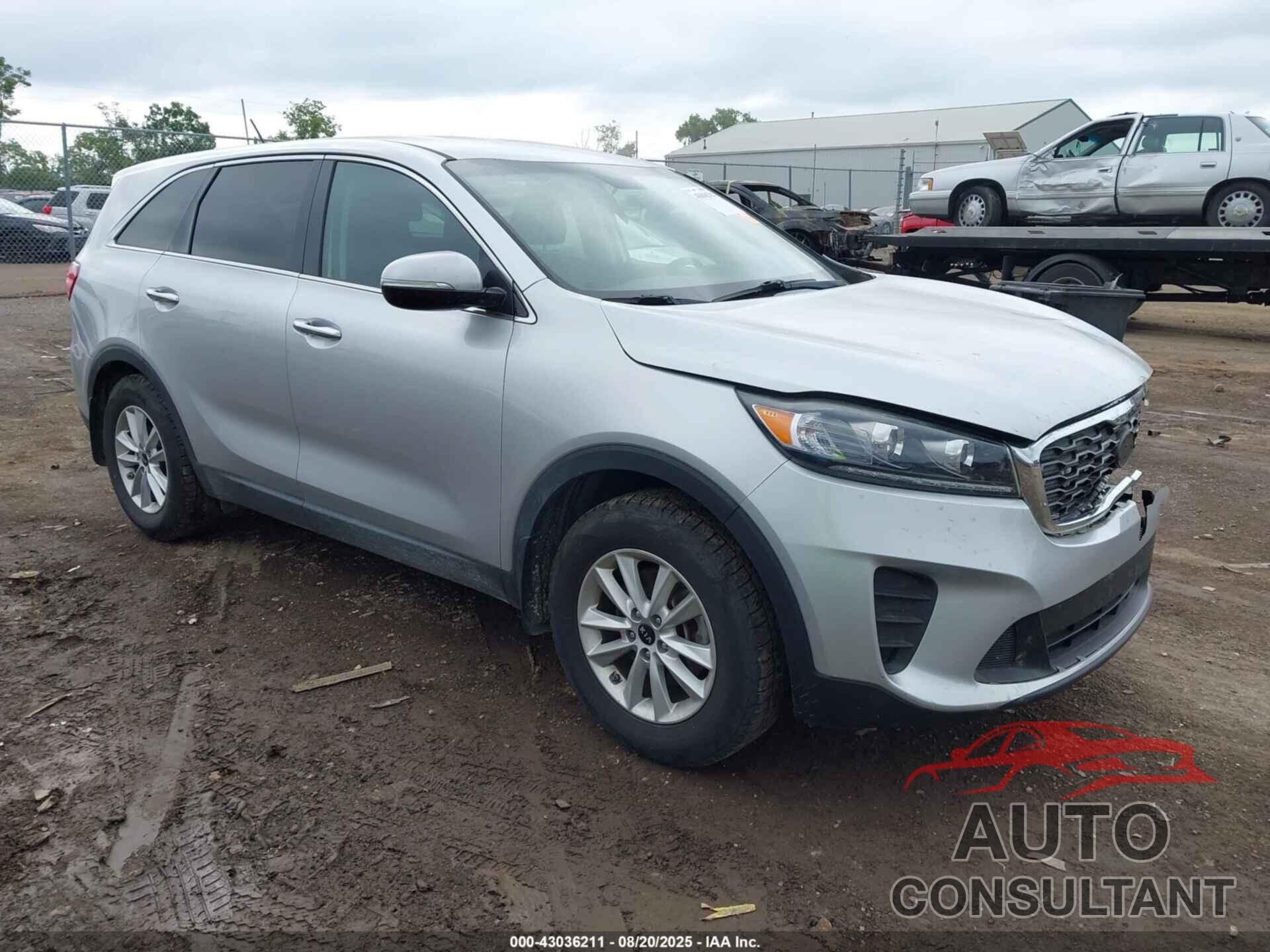 KIA SORENTO 2019 - 5XYPG4A35KG592261