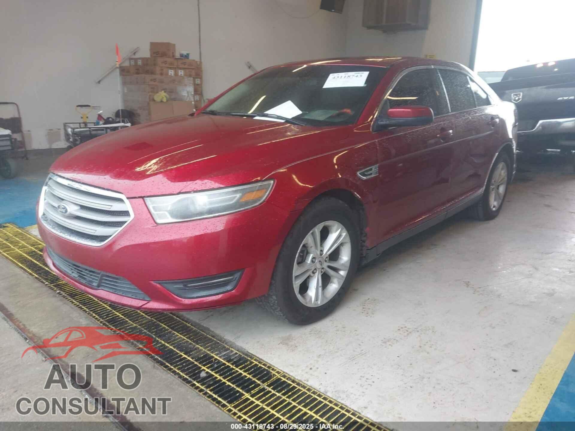 FORD TAURUS 2015 - 1FAHP2E89FG167357