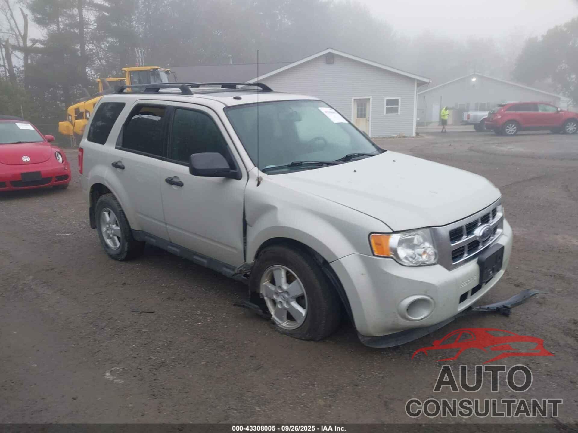 FORD ESCAPE 2009 - 1FMCU03G29KA09726