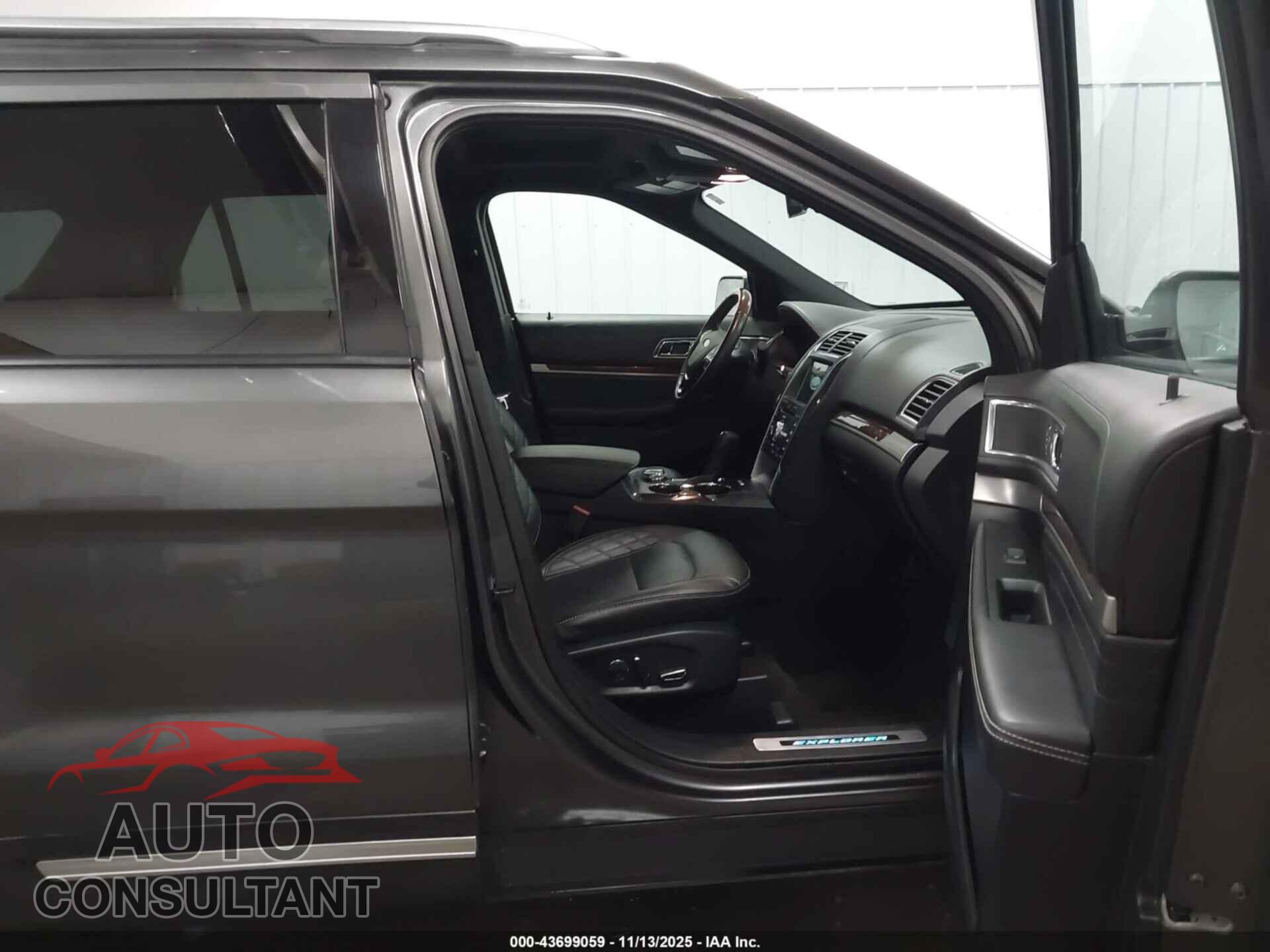 FORD EXPLORER 2018 - 1FM5K8HTXJGB65362