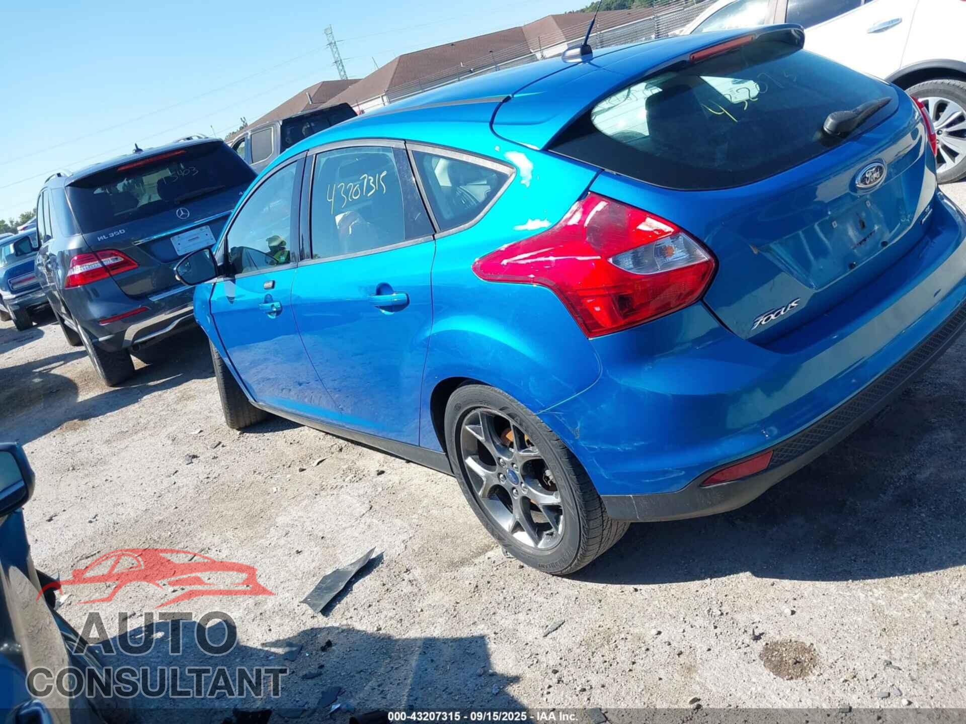 FORD FOCUS 2014 - 1FADP3K22EL245021