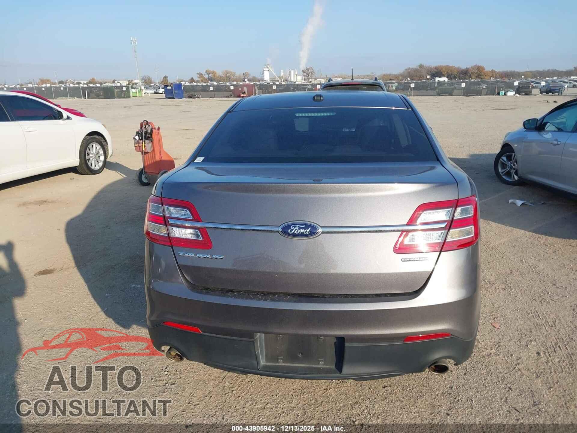 FORD TAURUS 2013 - 1FAHP2D87DG229370