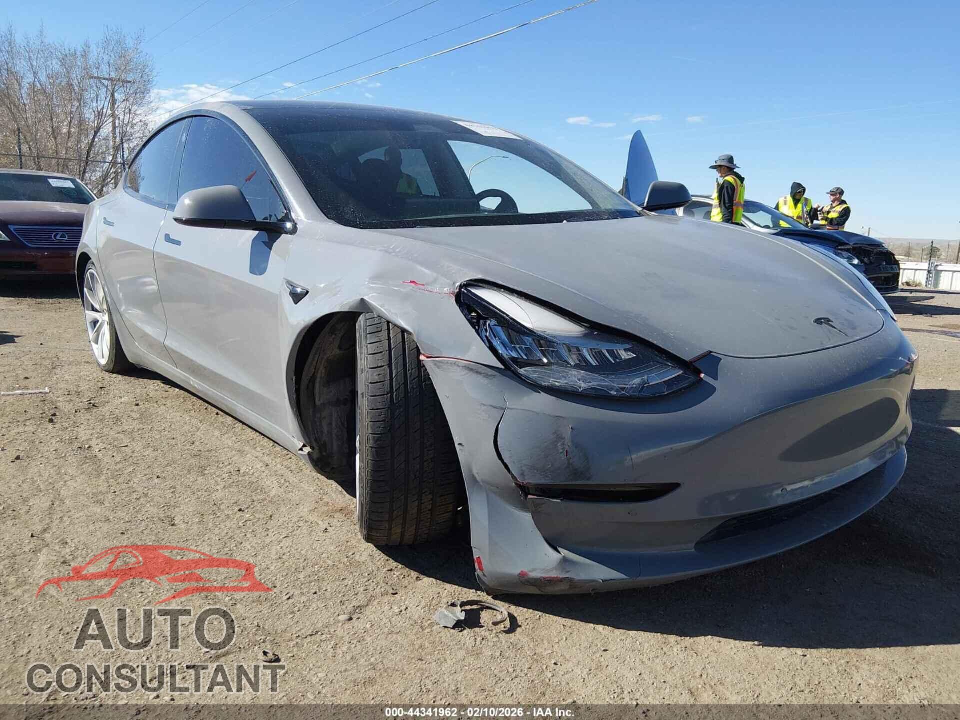 TESLA MODEL 3 2018 - 5YJ3E1EA3JF024480
