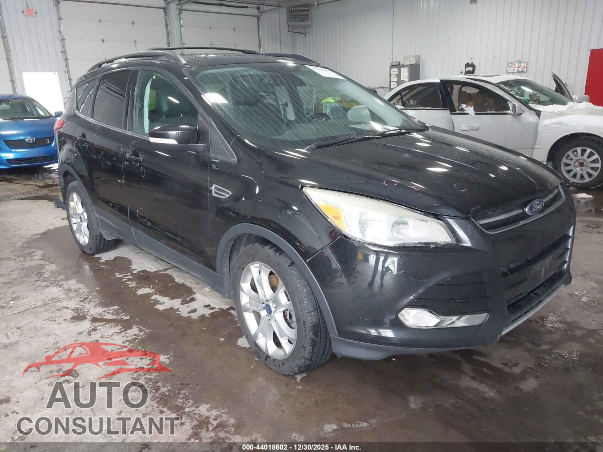 FORD ESCAPE 2013 - 1FMCU9HX3DUD72109