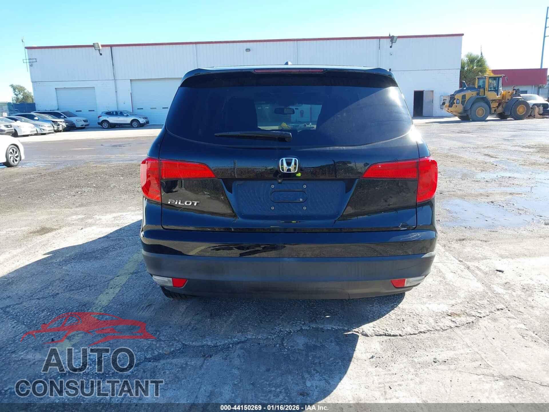 HONDA PILOT 2017 - 5FNYF5H85HB036675