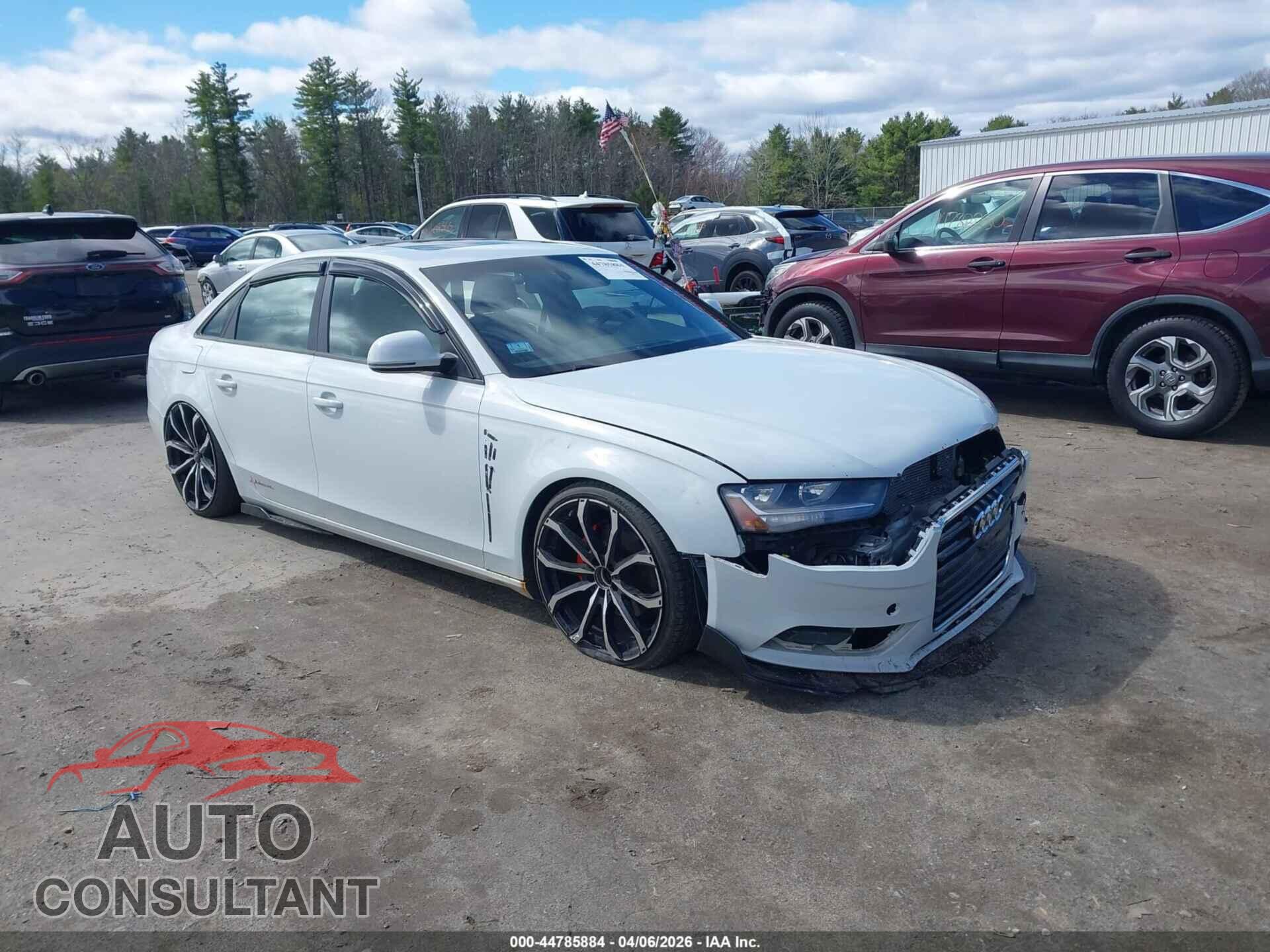 AUDI A4 2013 - WAUBFAFL9DN038802