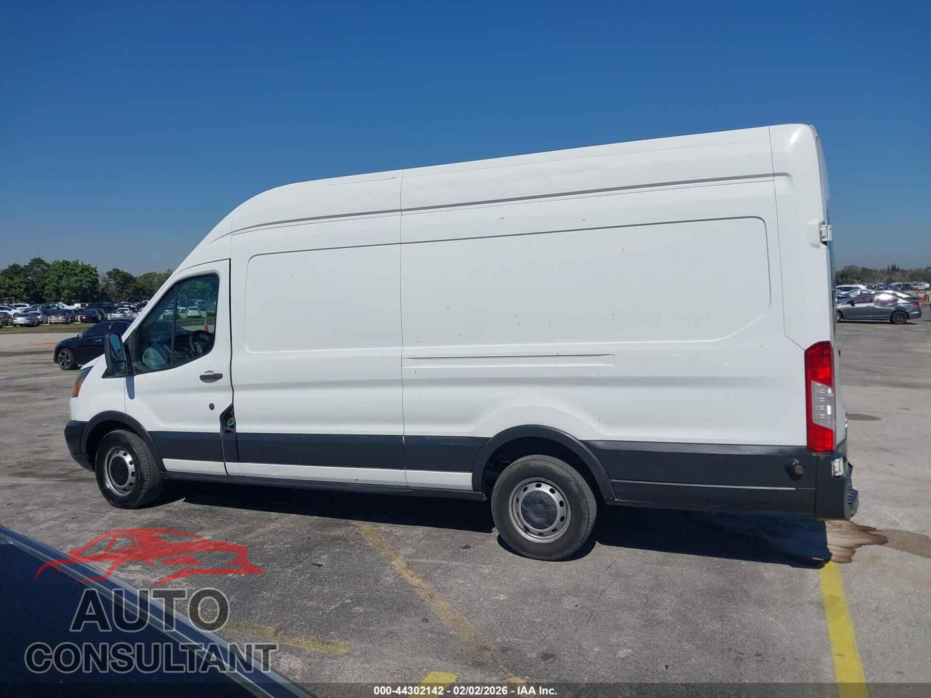 FORD TRANSIT-250 2015 - 1FTNR3XV2FKB10933