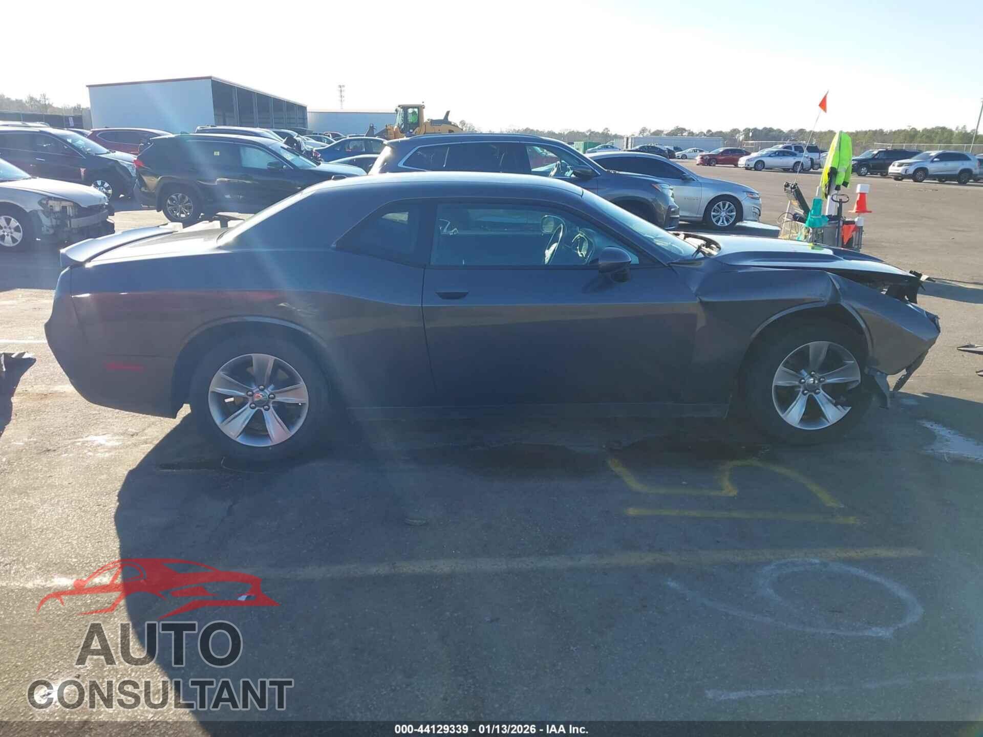 DODGE CHALLENGER 2018 - 2C3CDZAG4JH272019