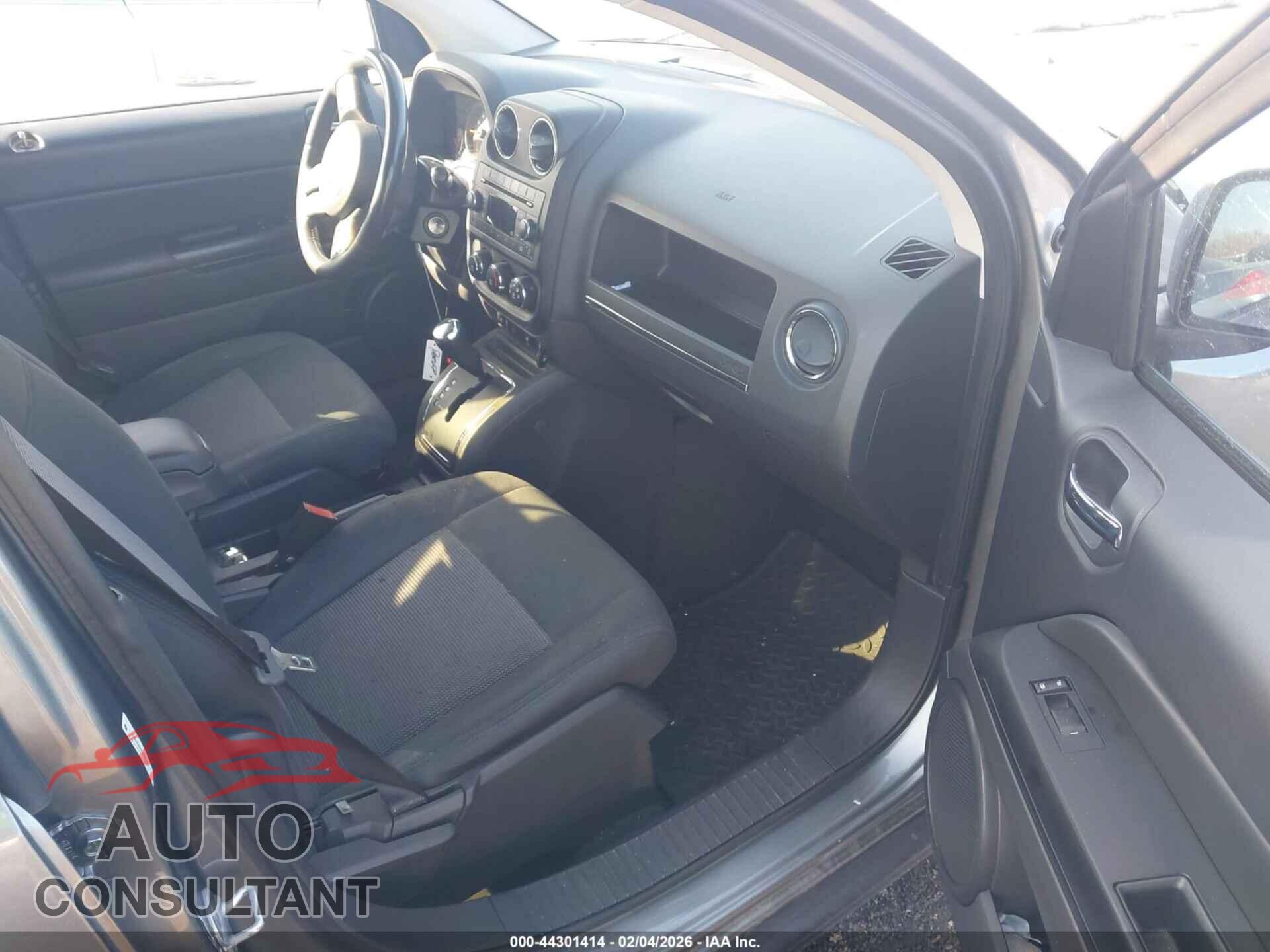 JEEP COMPASS 2012 - 1C4NJDEB2CD651177