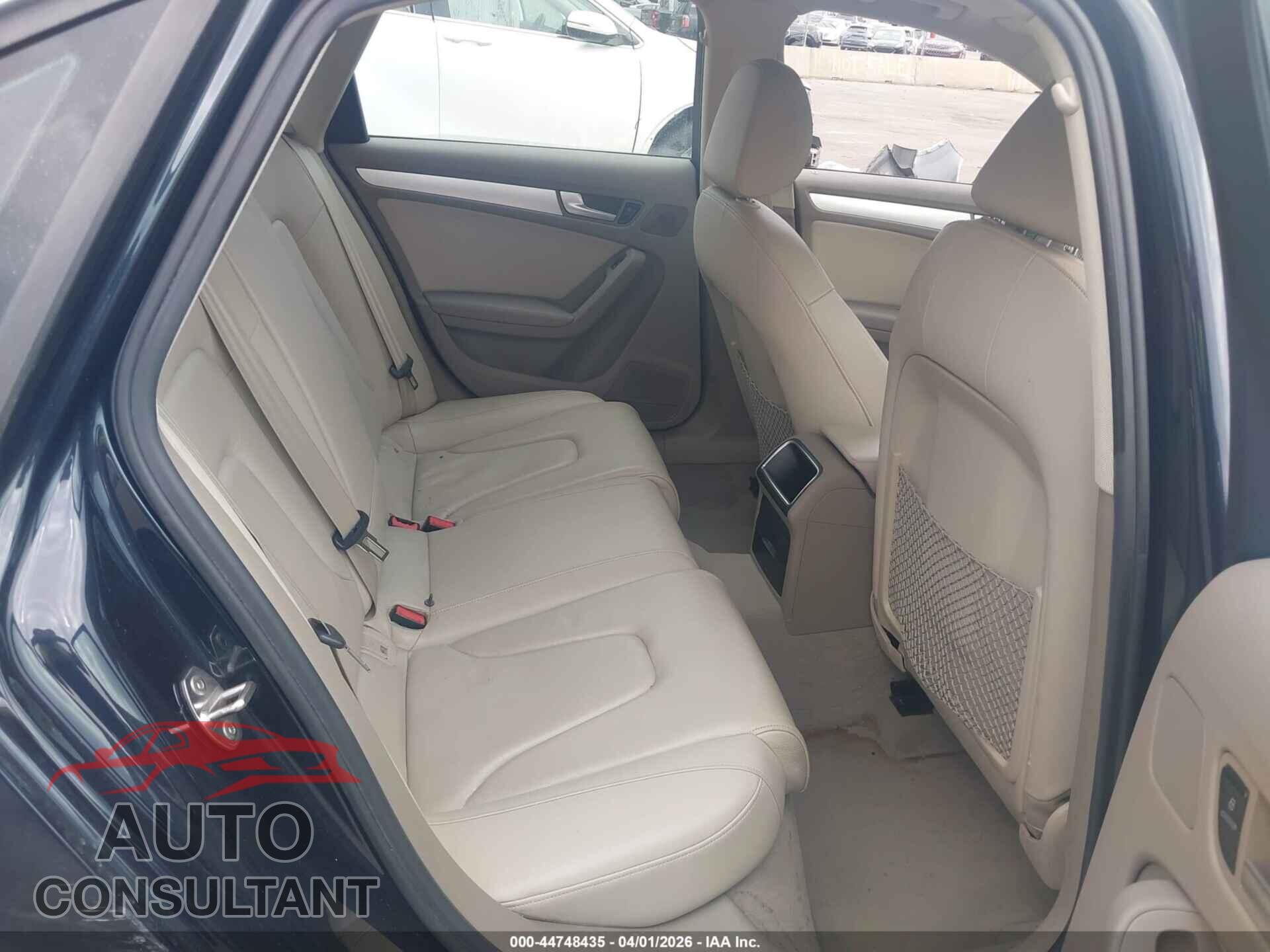 AUDI A4 2012 - WAUBFAFL8CA107923