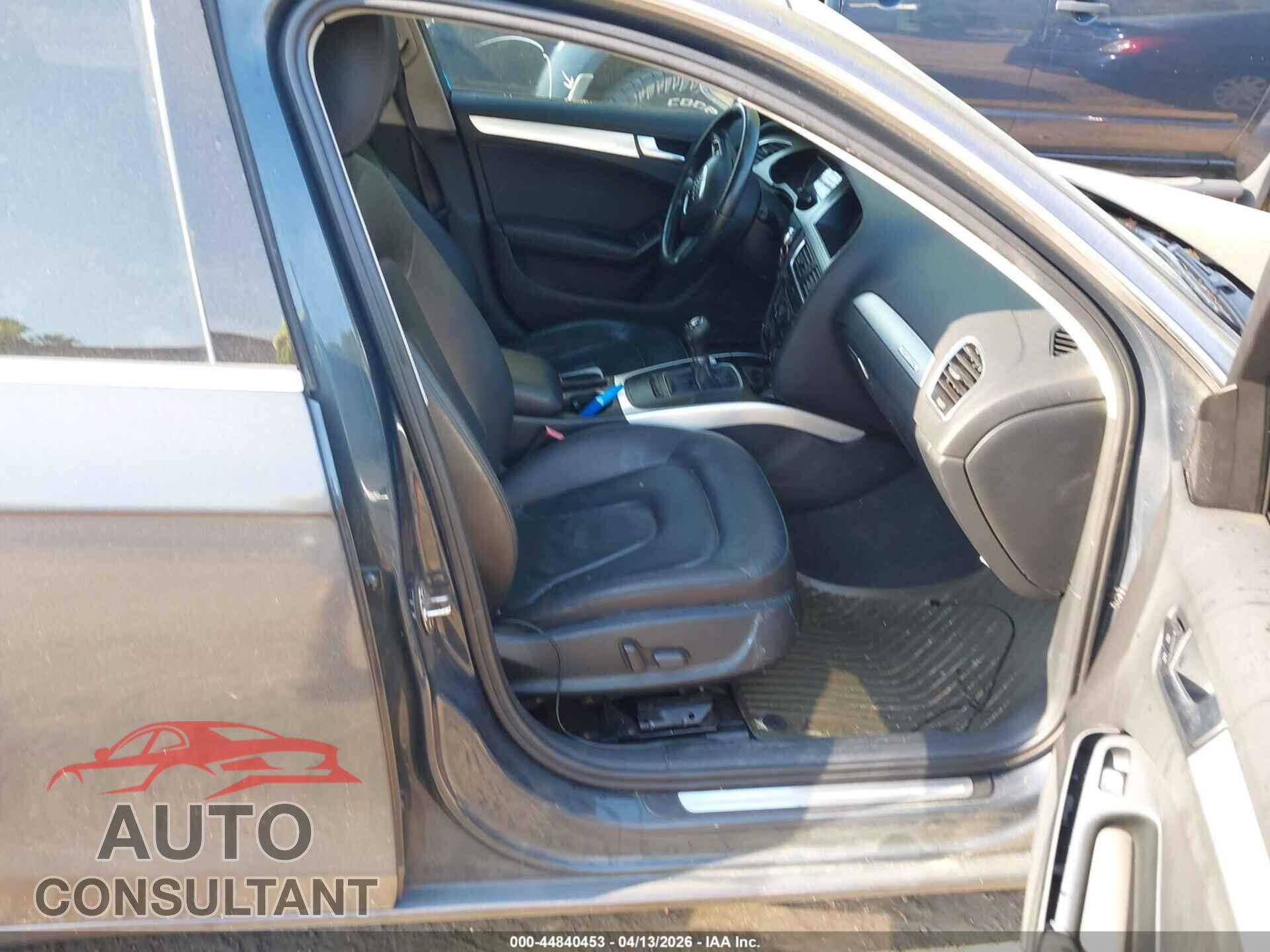 AUDI A4 2010 - WAUHFAFL8AN008843