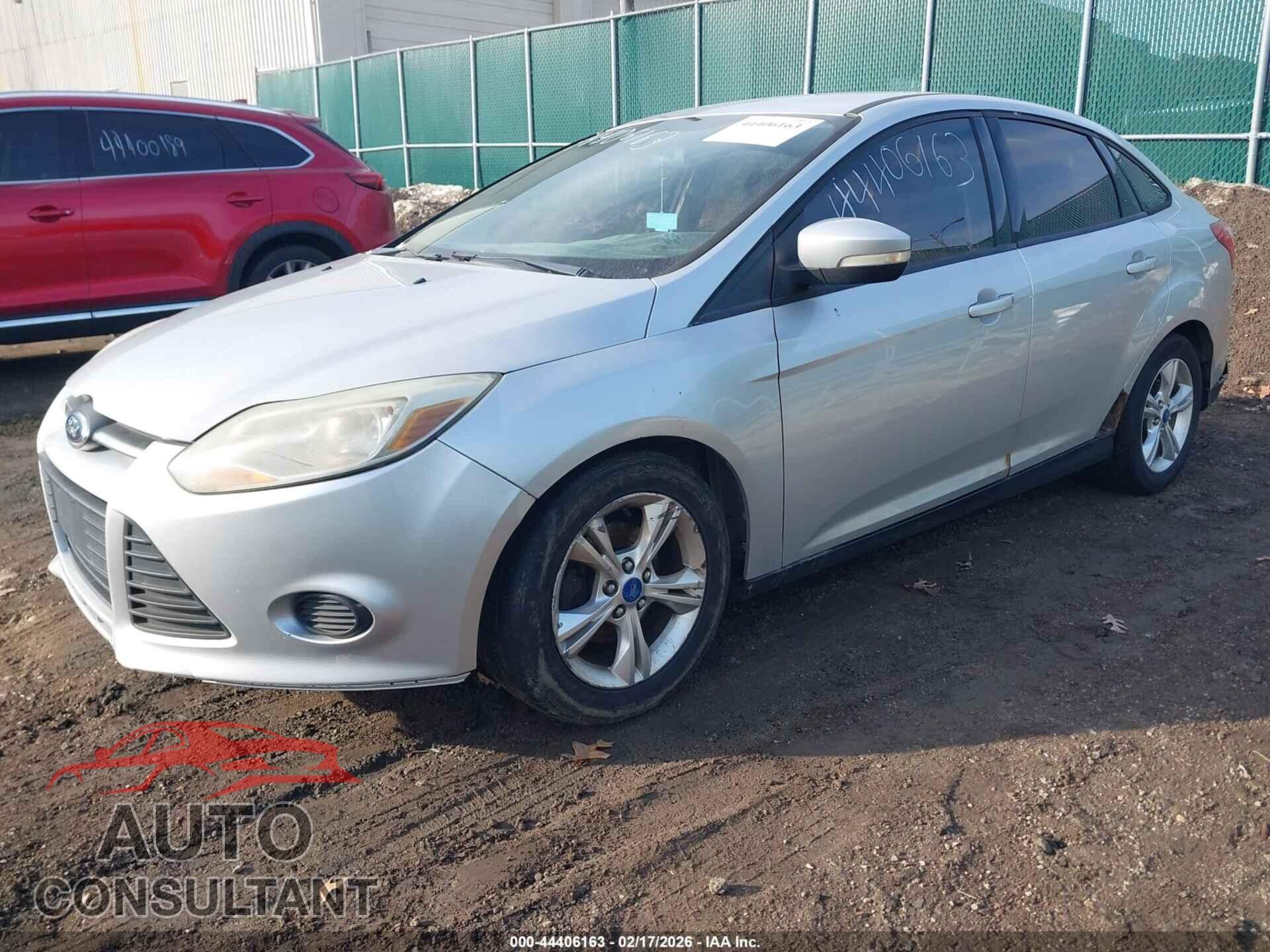 FORD FOCUS 2013 - 1FADP3F2XDL113844