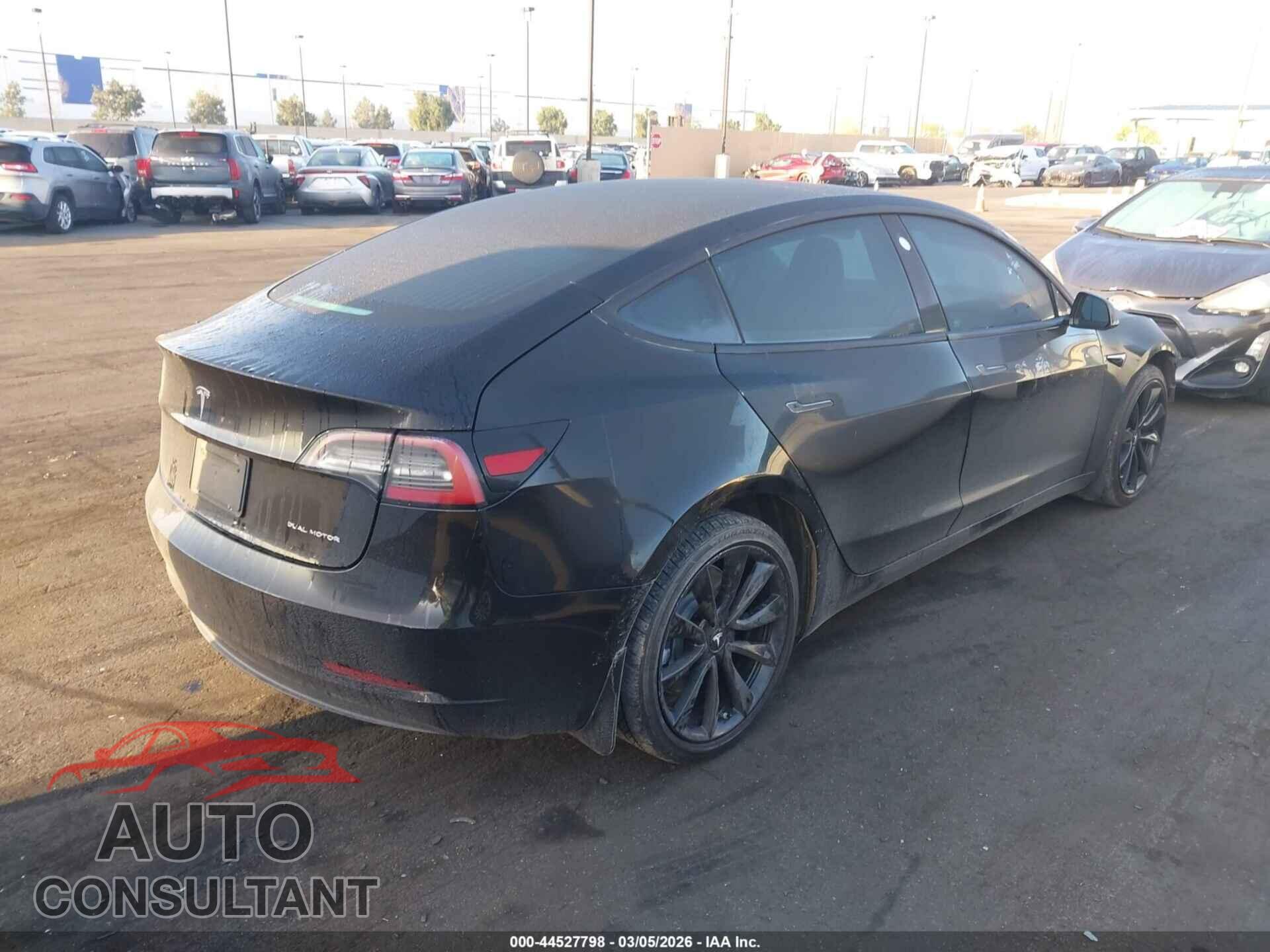 TESLA MODEL 3 2019 - 5YJ3E1EB7KF451798
