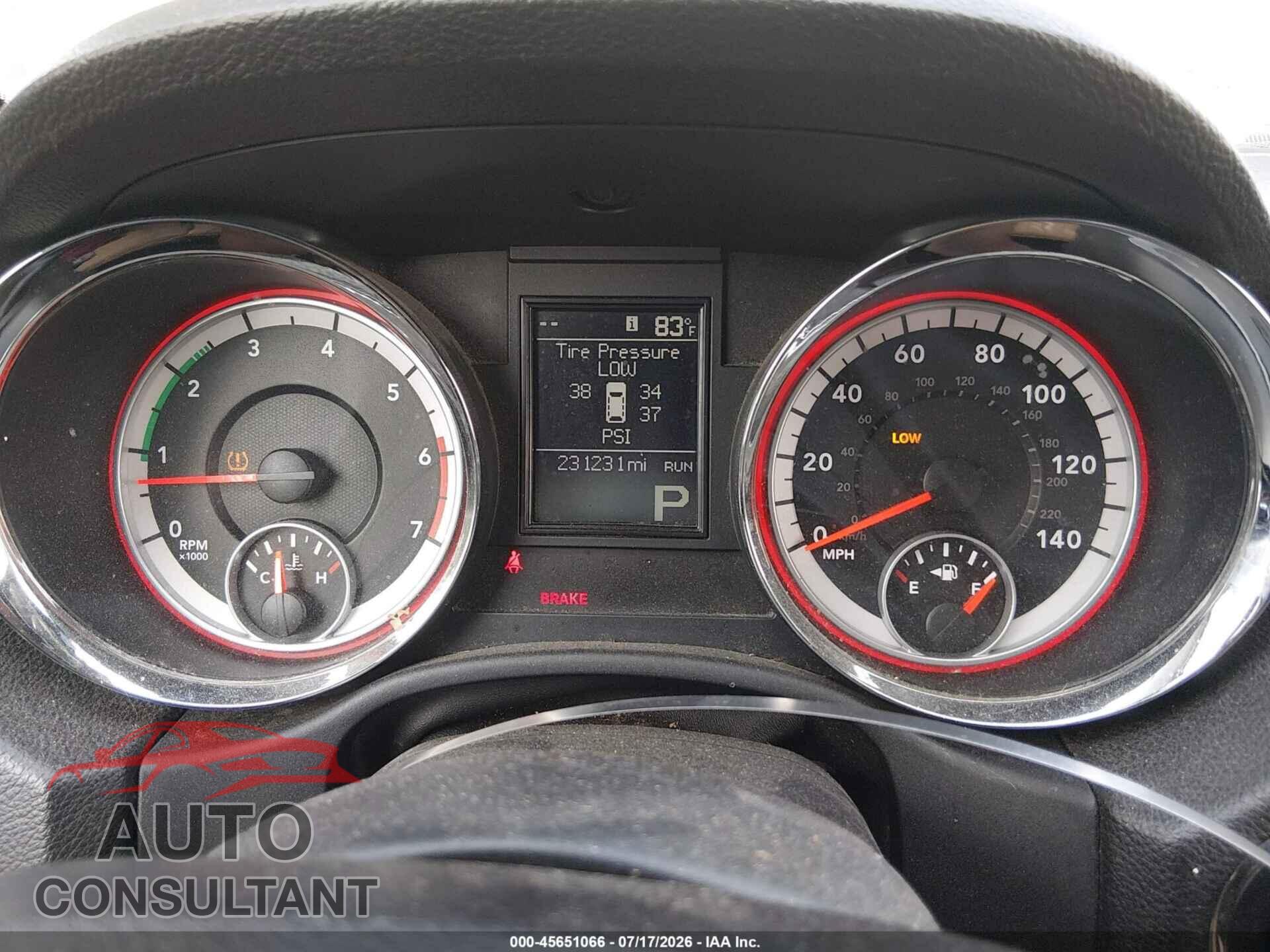 DODGE DURANGO 2012 - 1C4SDJET0CC328611