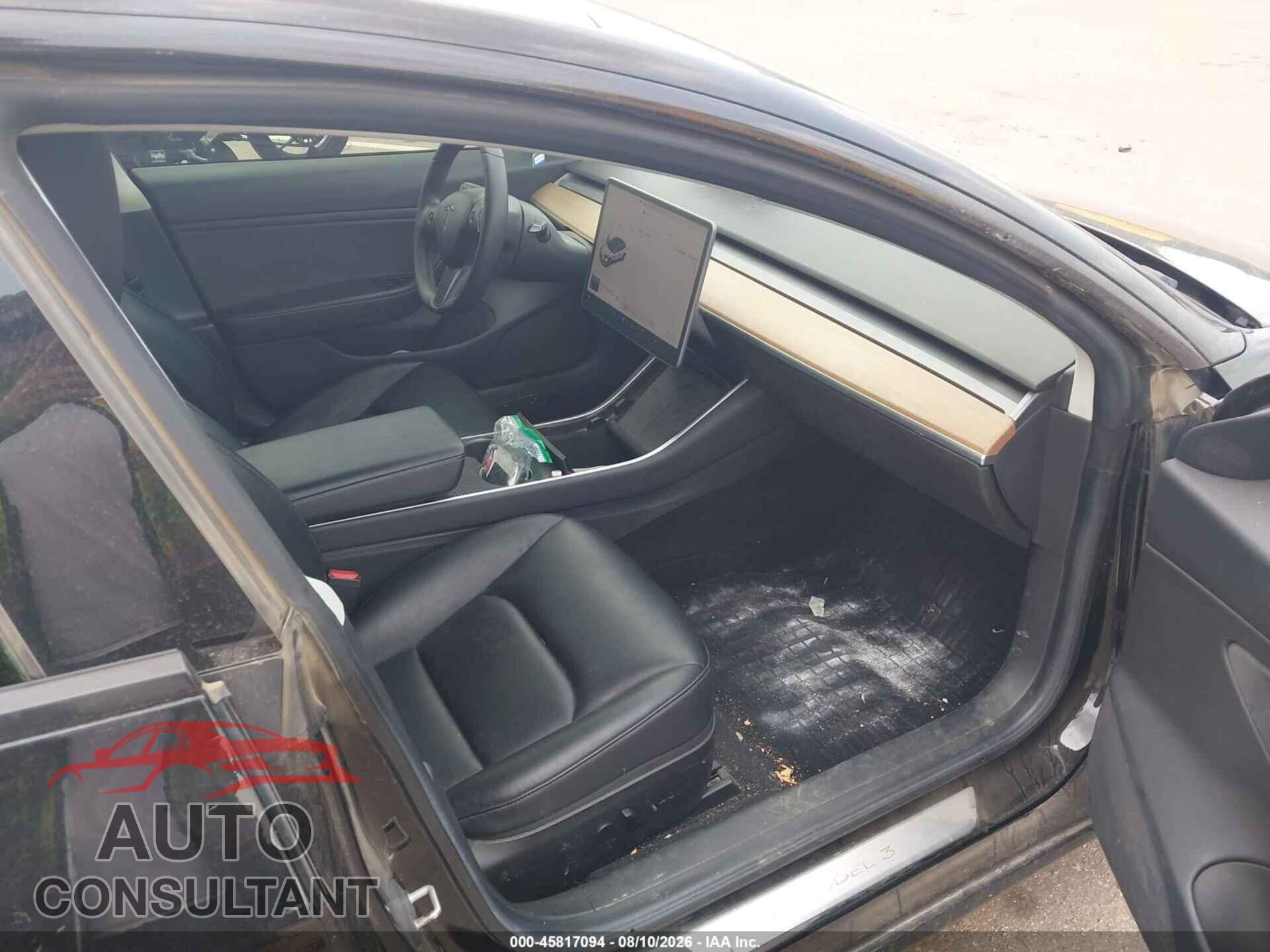 TESLA MODEL 3 2019 - 5YJ3E1EB4KF453377