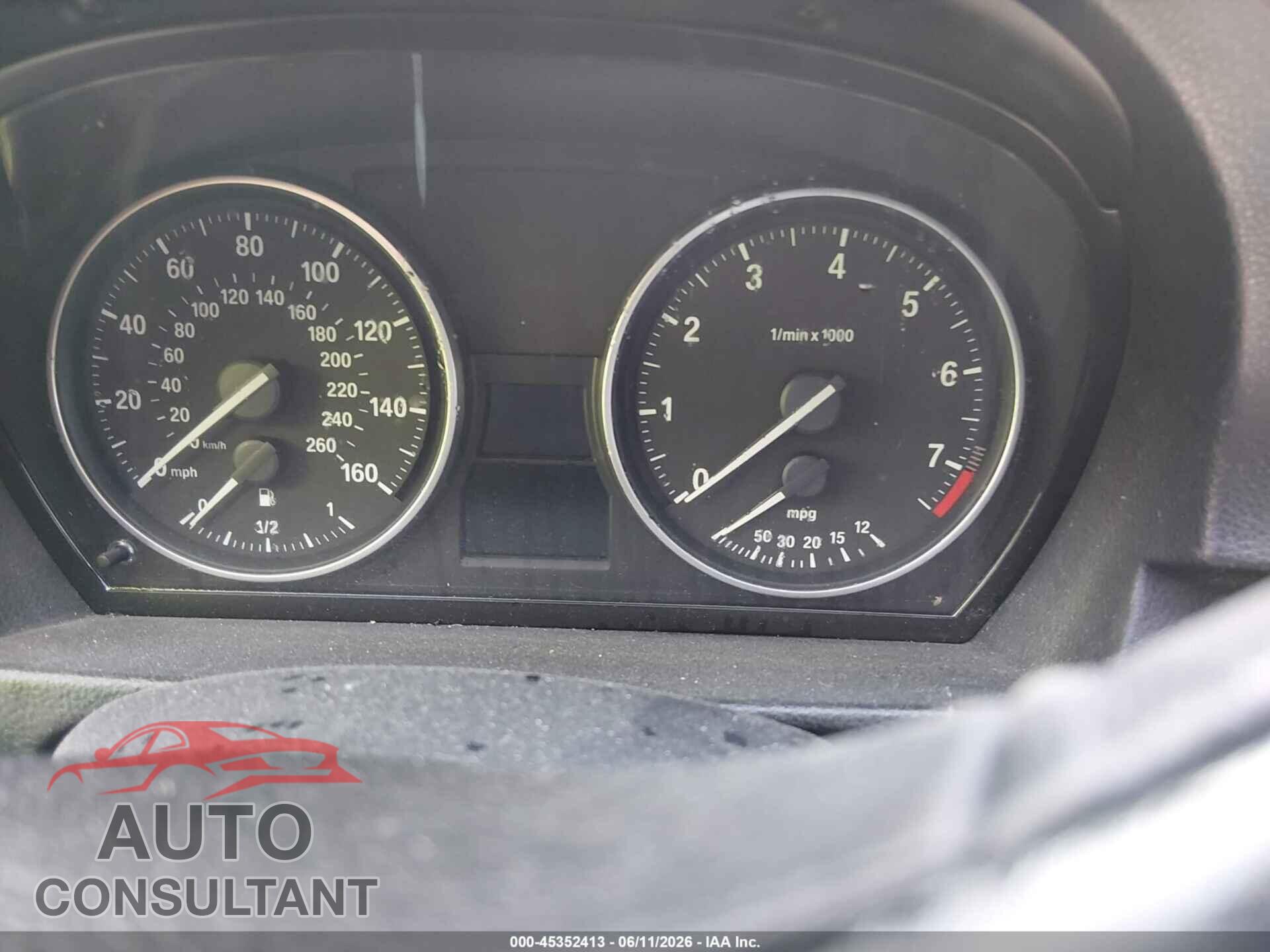 BMW 328I 2011 - WBAPH7C55BE676003