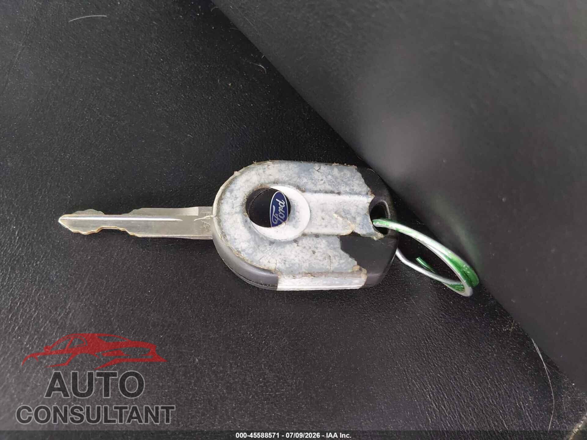 FORD ESCAPE 2012 - 1FMCU9E77CKA96824