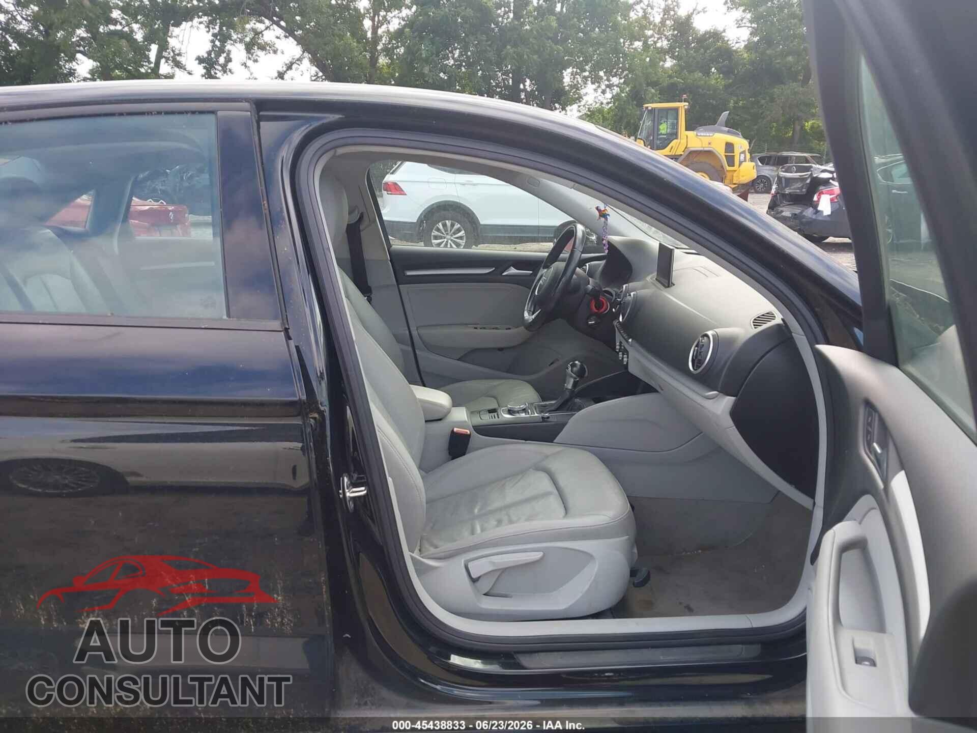 AUDI A3 2015 - WAUACGFF6F1042768