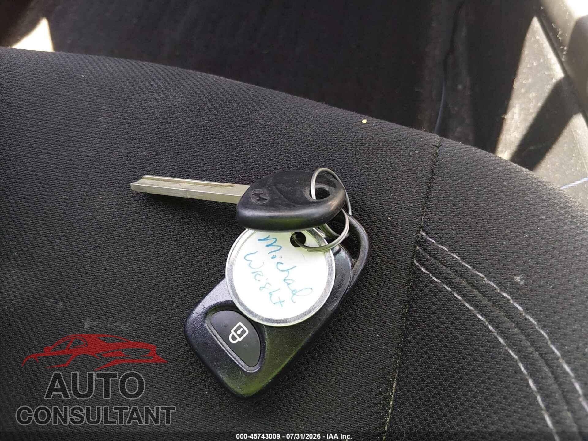 HYUNDAI VELOSTER 2017 - KMHTC6AD0HU306642