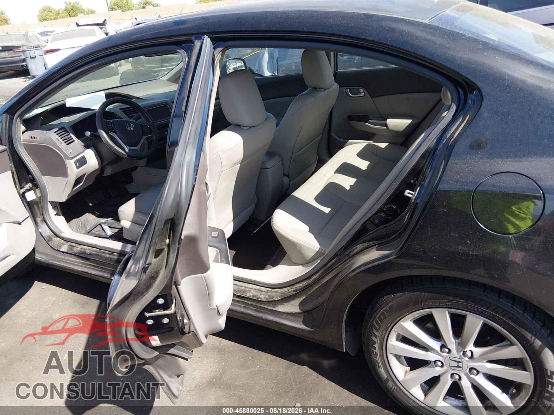 HONDA CIVIC 2012 - 2HGFB2F91CH552498