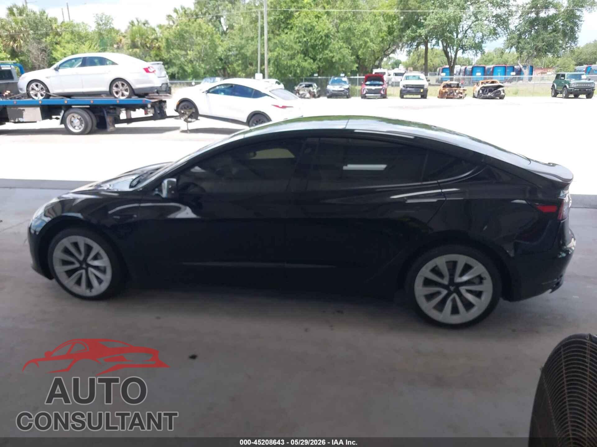 TESLA MODEL 3 2023 - 5YJ3E1EAXPF551229