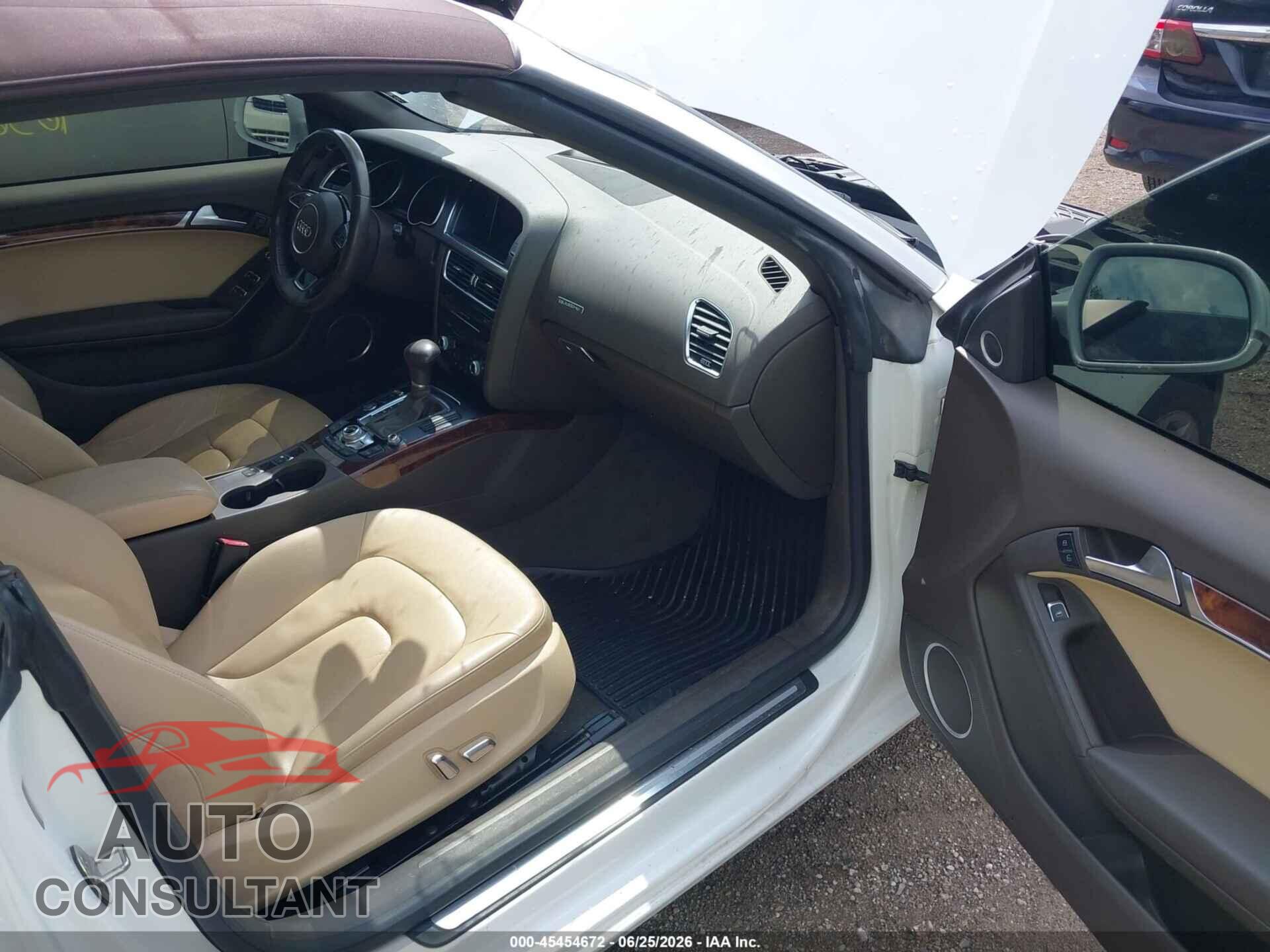 AUDI A5 2013 - WAULFAFH2DN005902