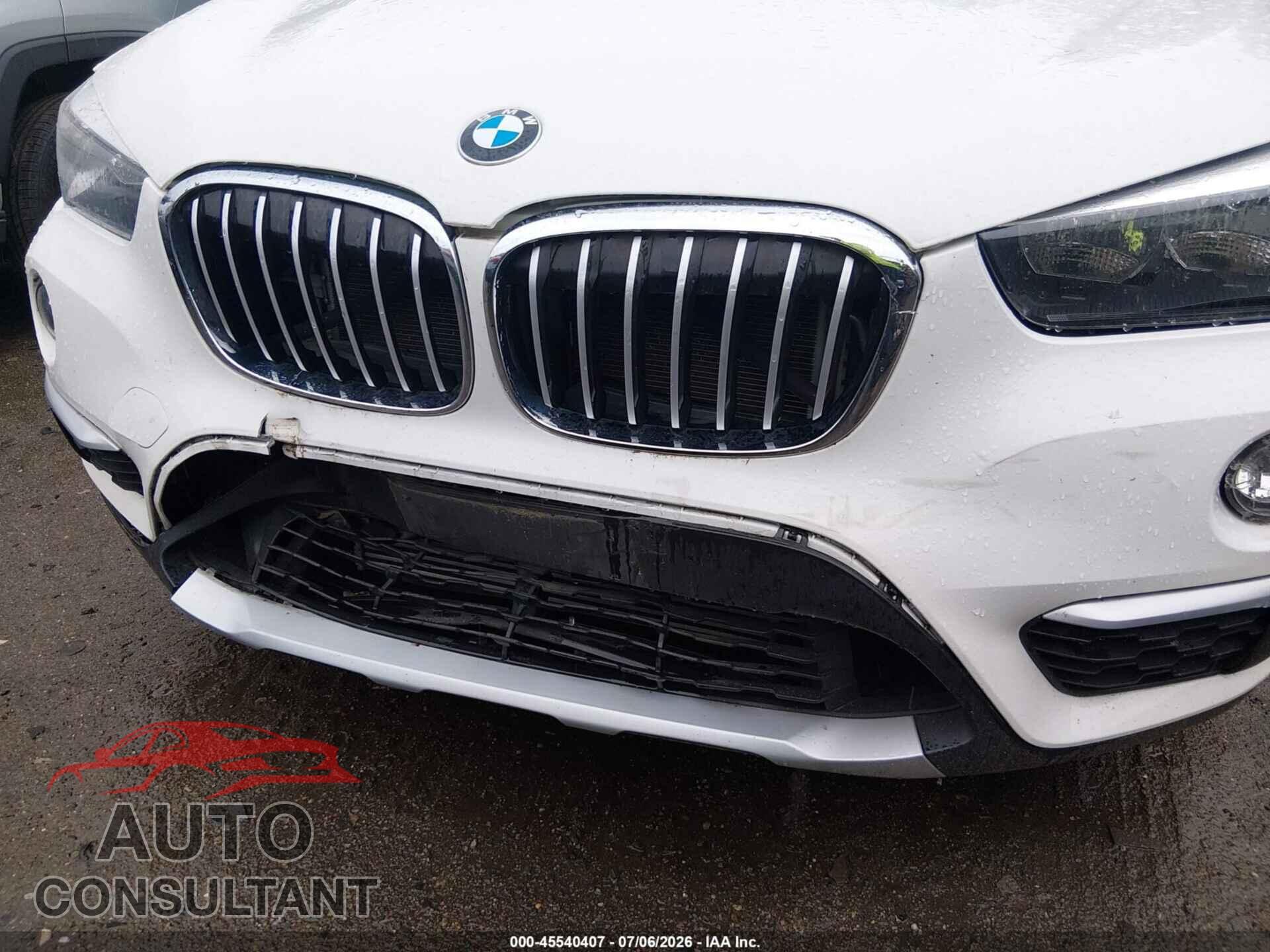 BMW X1 2018 - WBXHT3C37J5F92332