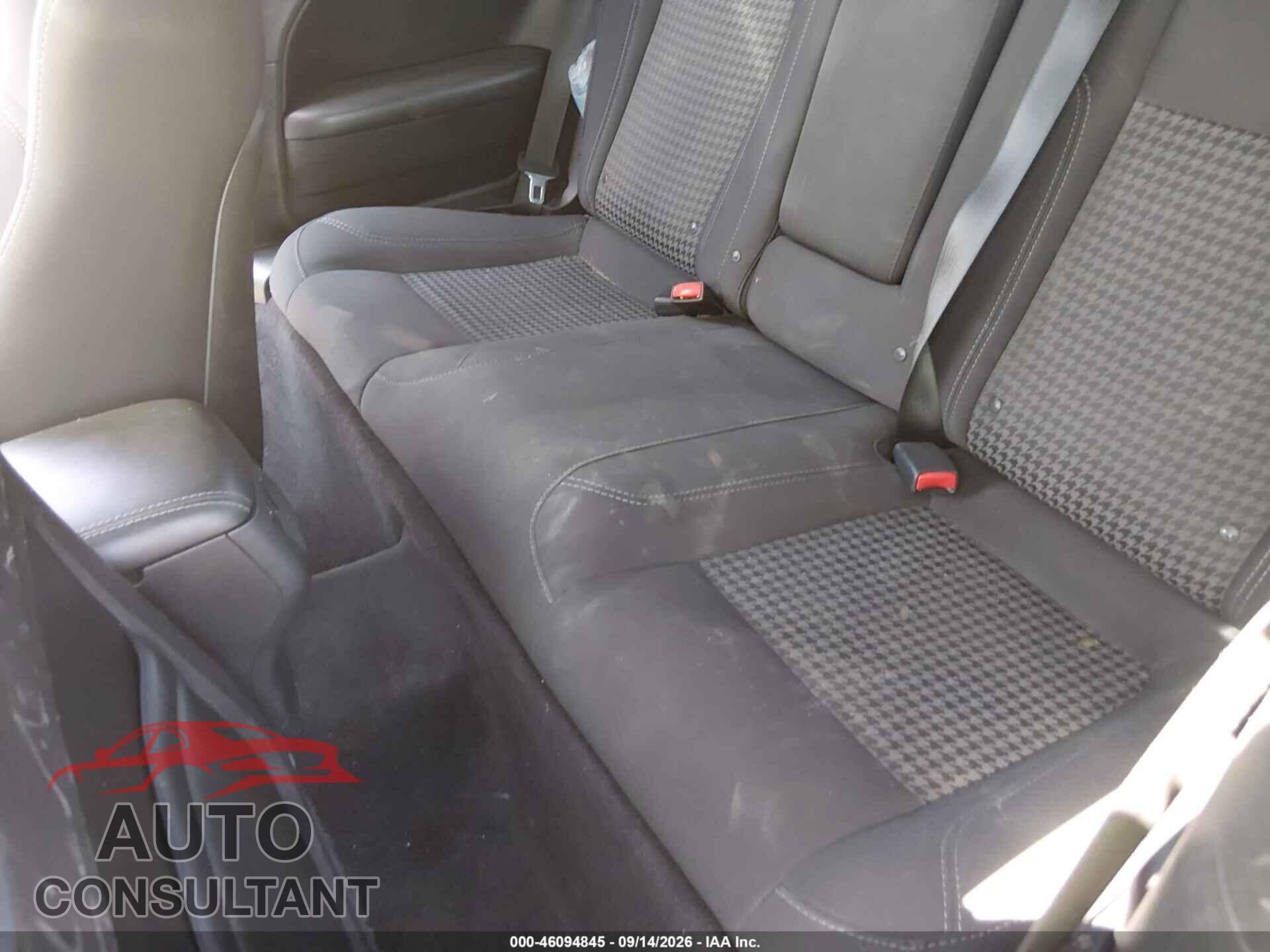 DODGE CHALLENGER 2018 - 2C3CDZAG1JH215230