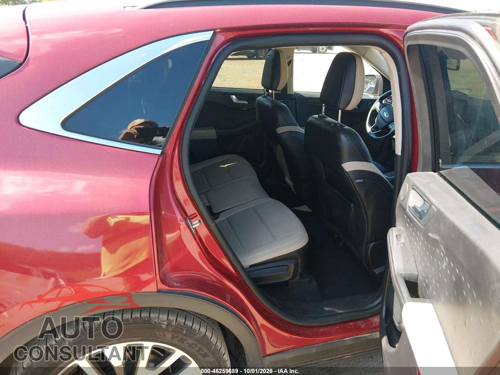 FORD ESCAPE 2020 - 1FMCU0DZ6LUA05545