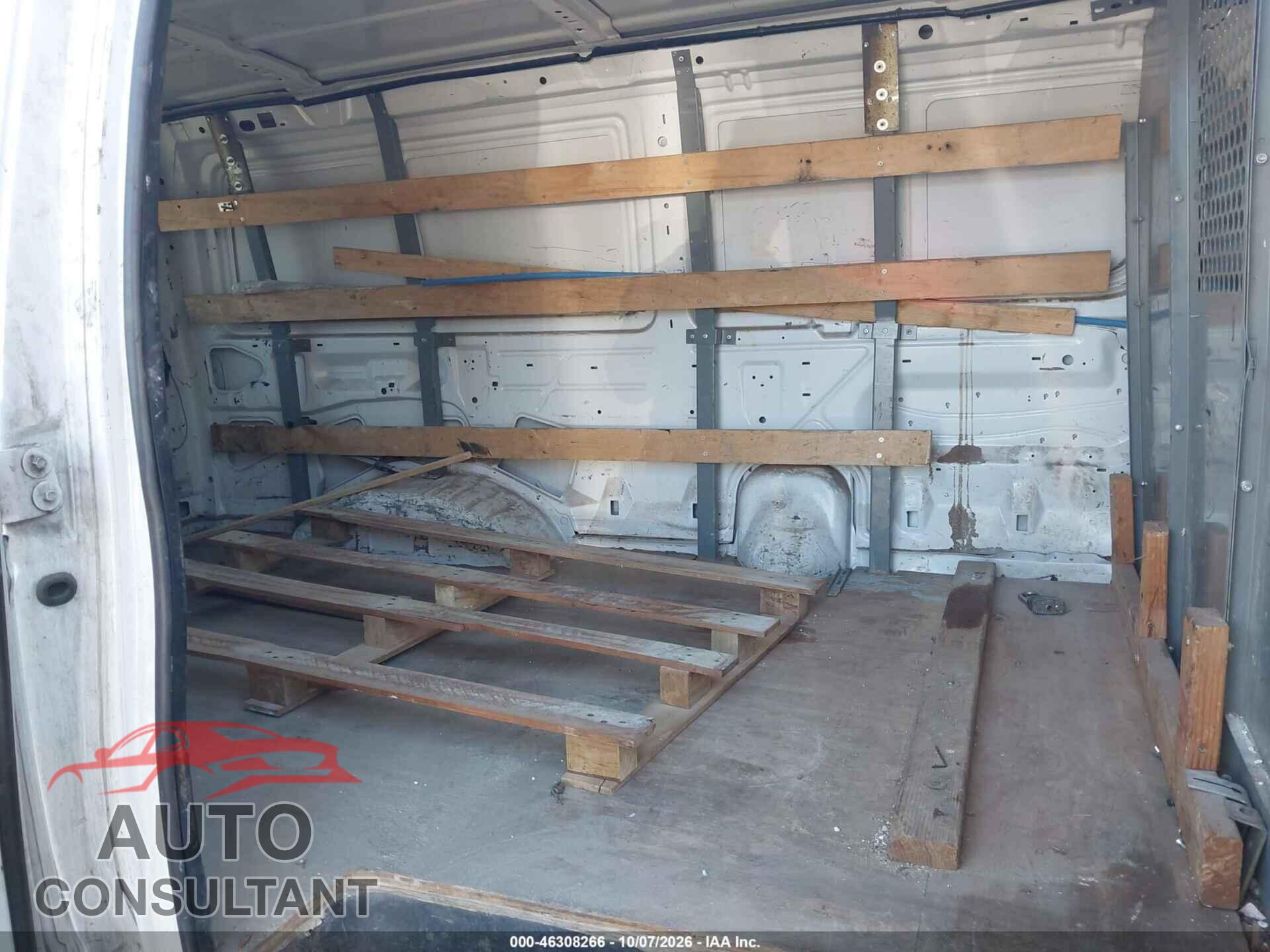 FORD E-250 2010 - 1FTNE2EW7ADA24662