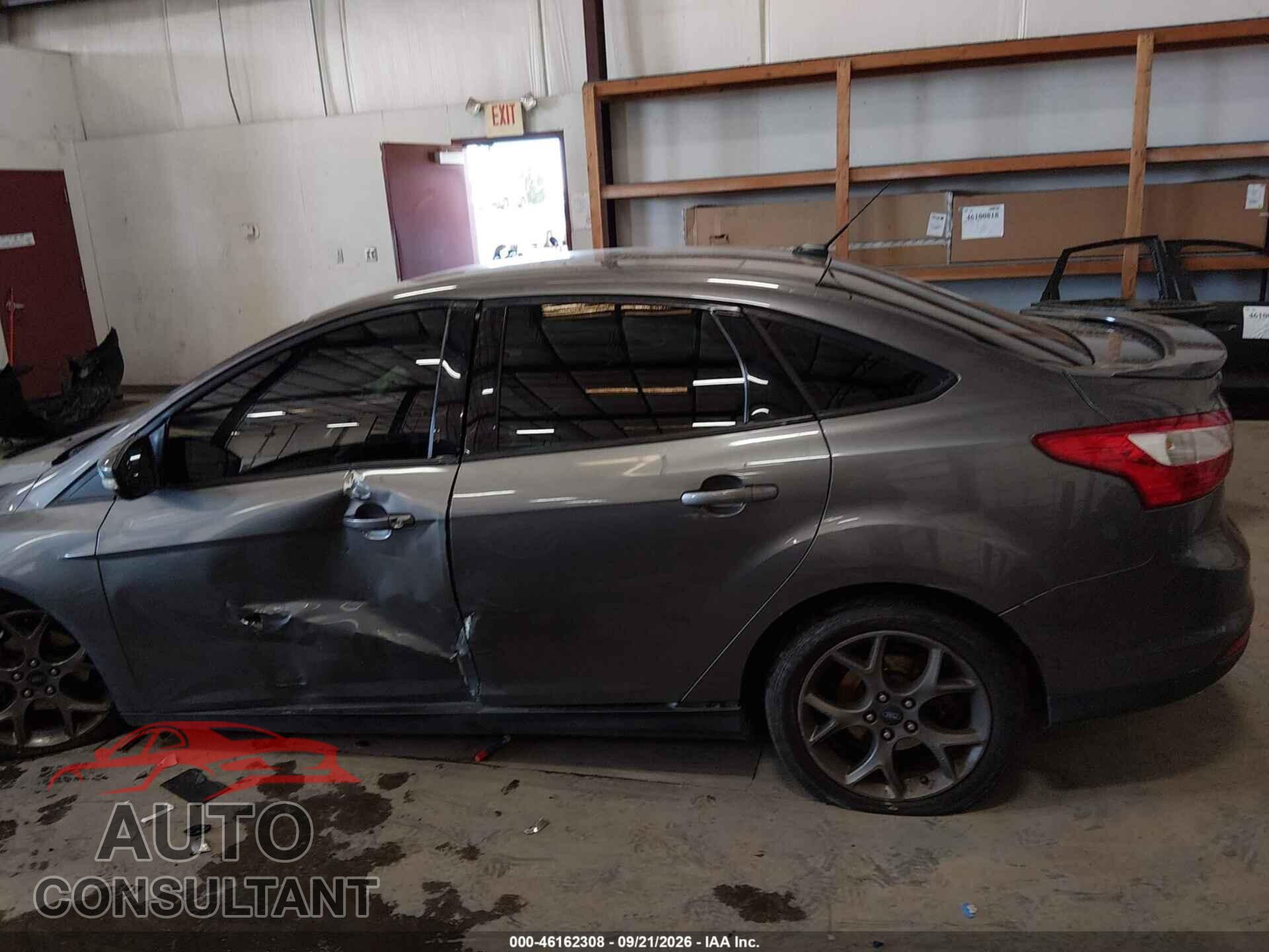 FORD FOCUS 2014 - 1FADP3F28EL161943