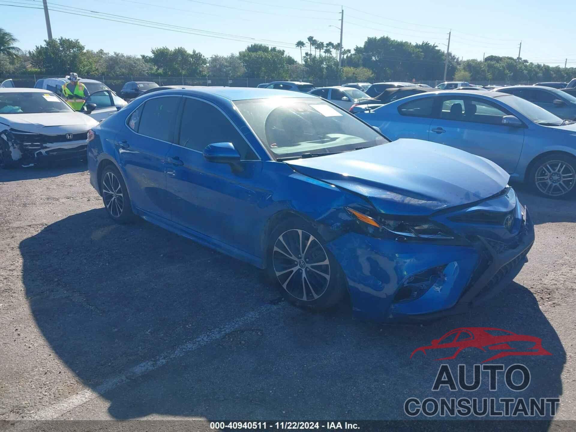 TOYOTA CAMRY 2019 - 4T1B11HK5KU162845