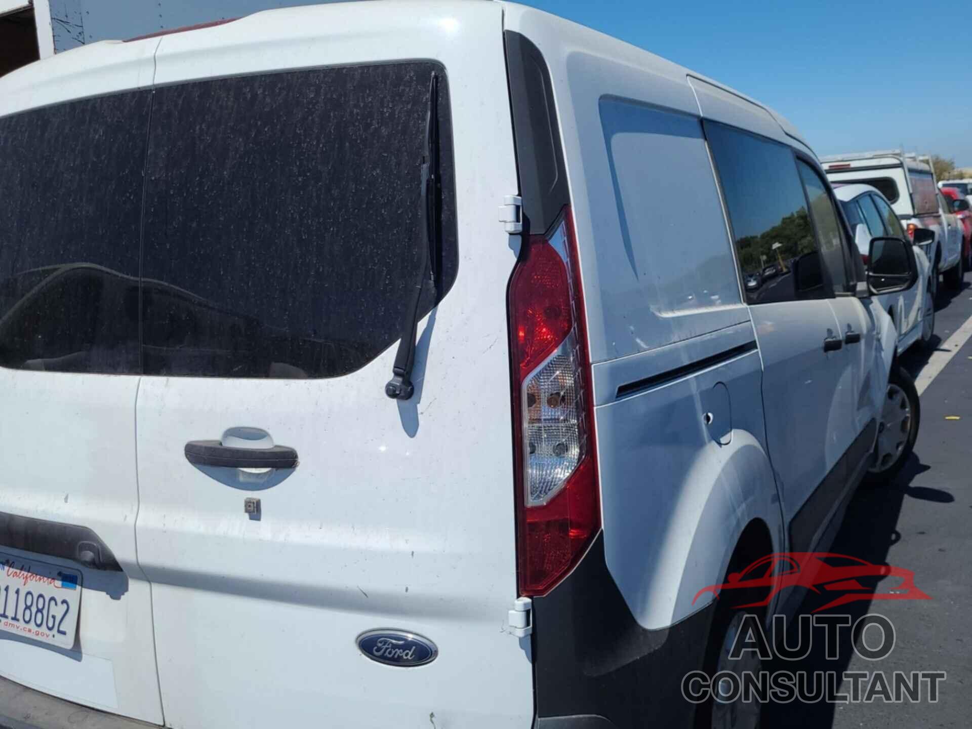 FORD TRANSIT CONNECT 2017 - NM0LS7E74H1309267