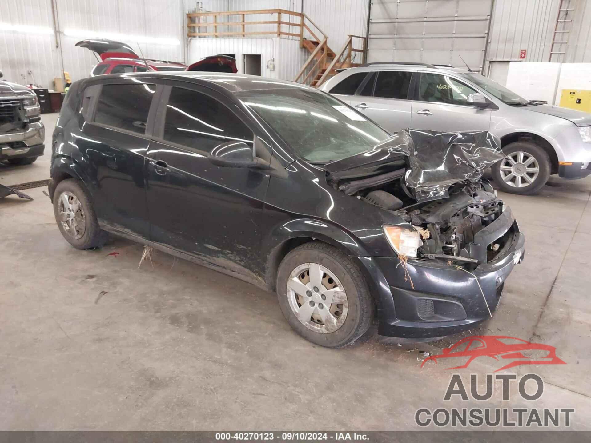 CHEVROLET SONIC 2013 - 1G1JA6SHXD4250277