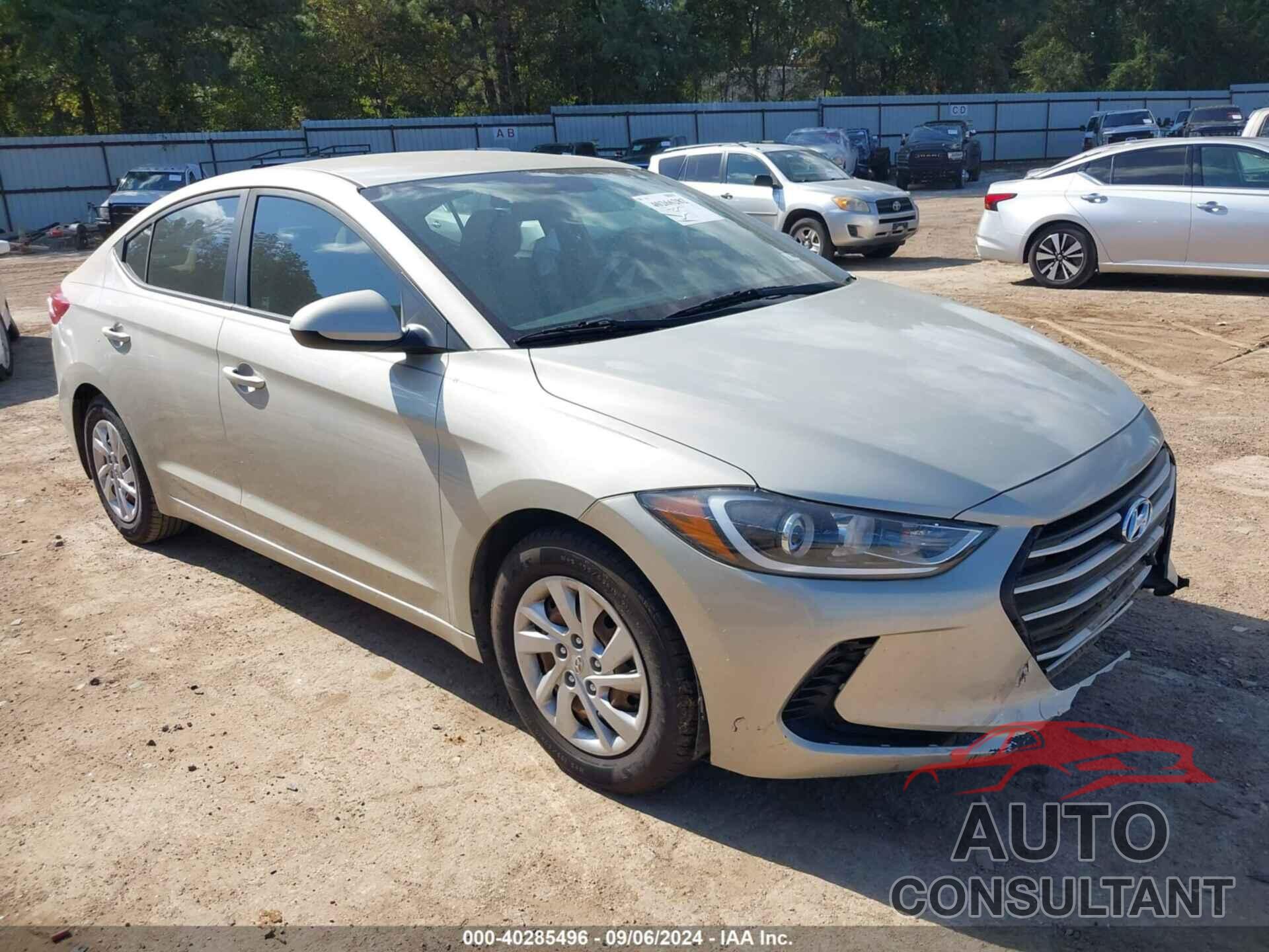 HYUNDAI ELANTRA 2018 - 5NPD74LF7JH391978