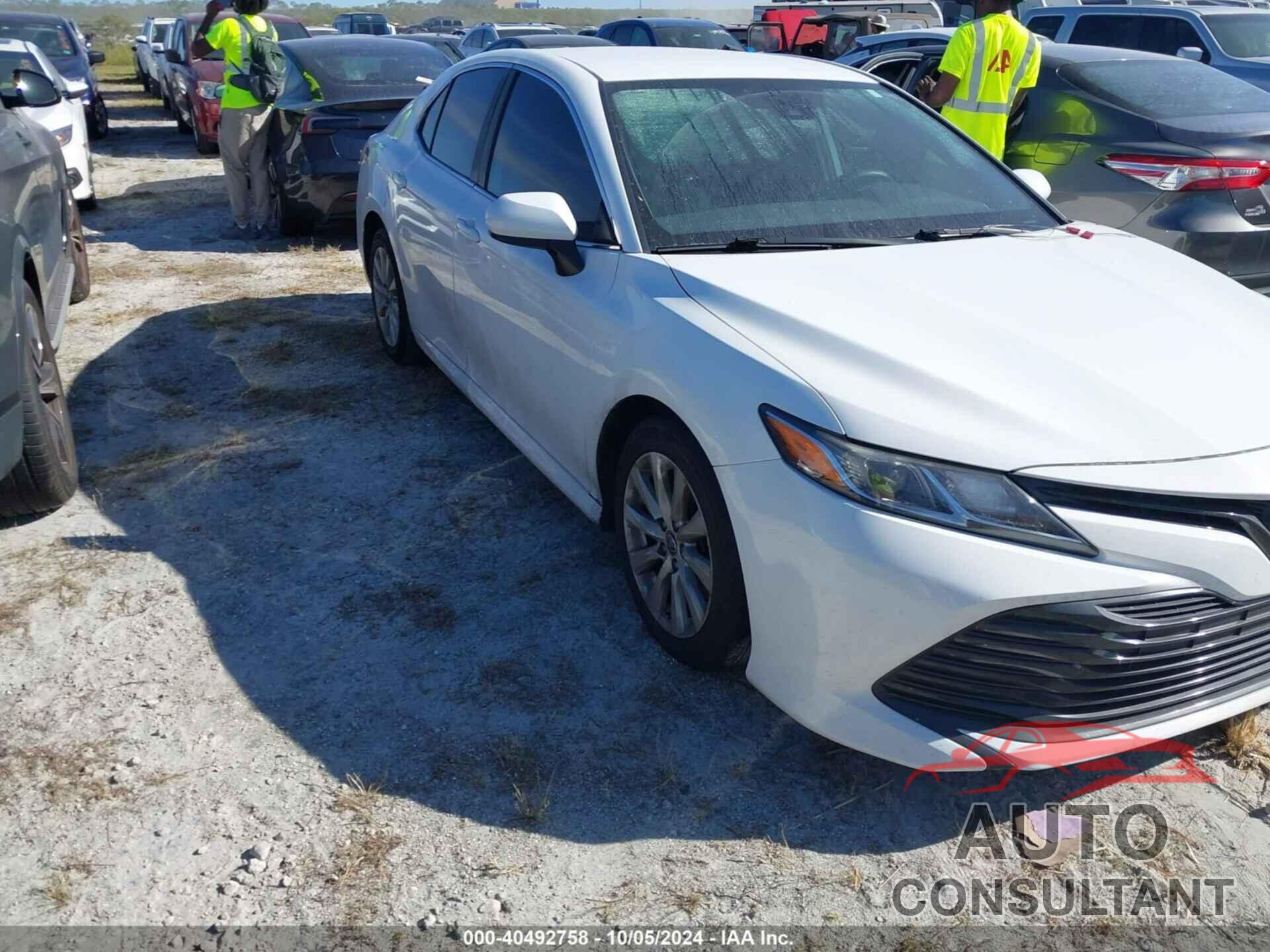 TOYOTA CAMRY 2020 - 4T1C11AK6LU954101
