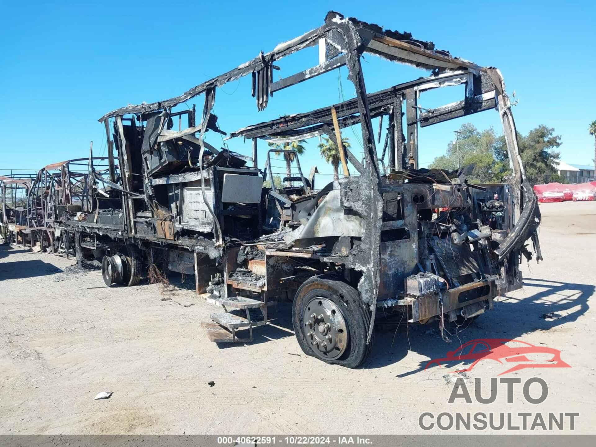 FORD F53 2018 - 1F66F5DY8J0A17316