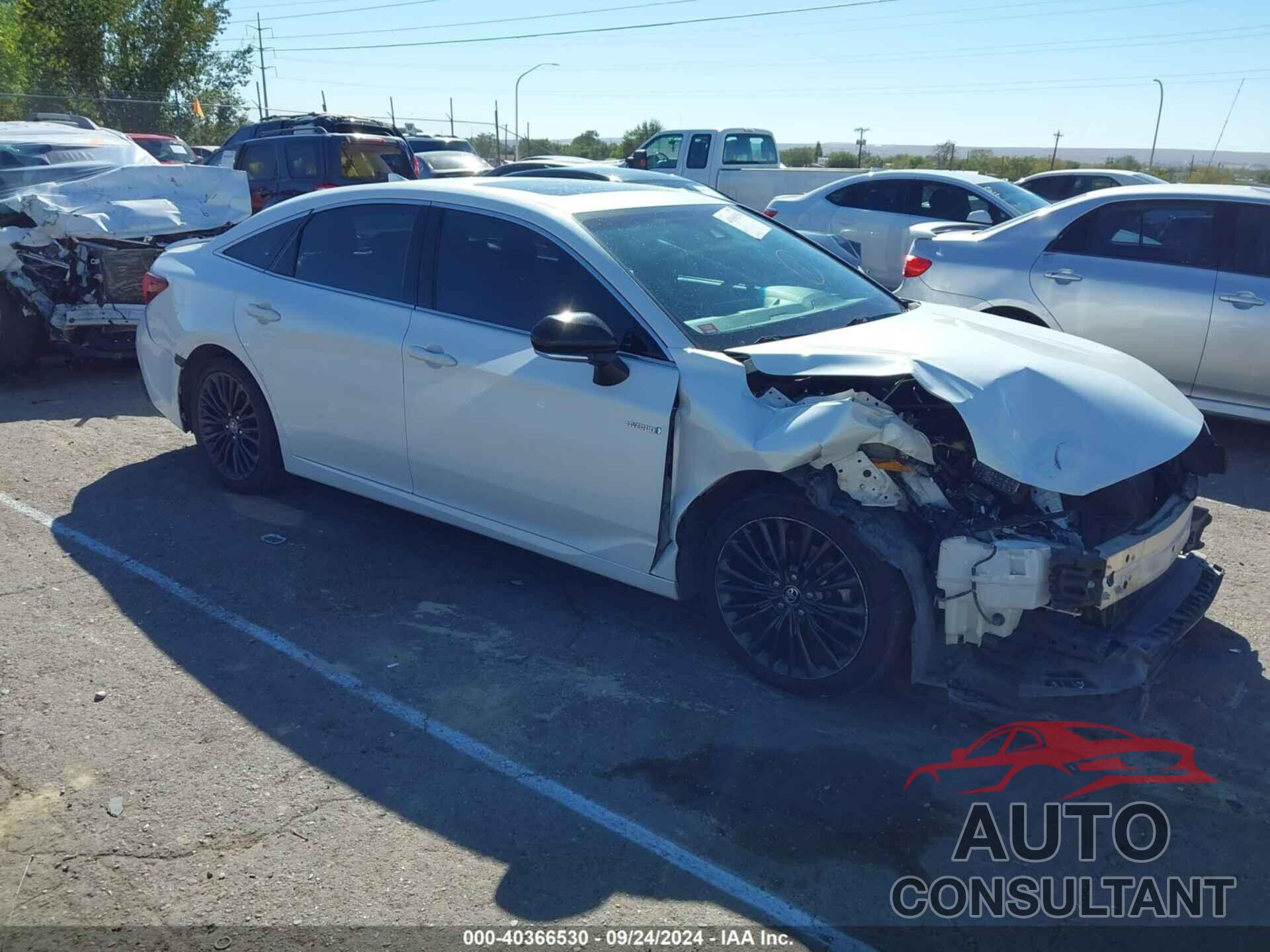 TOYOTA AVALON HYBRID 2020 - 4T1E21FB4LU015933