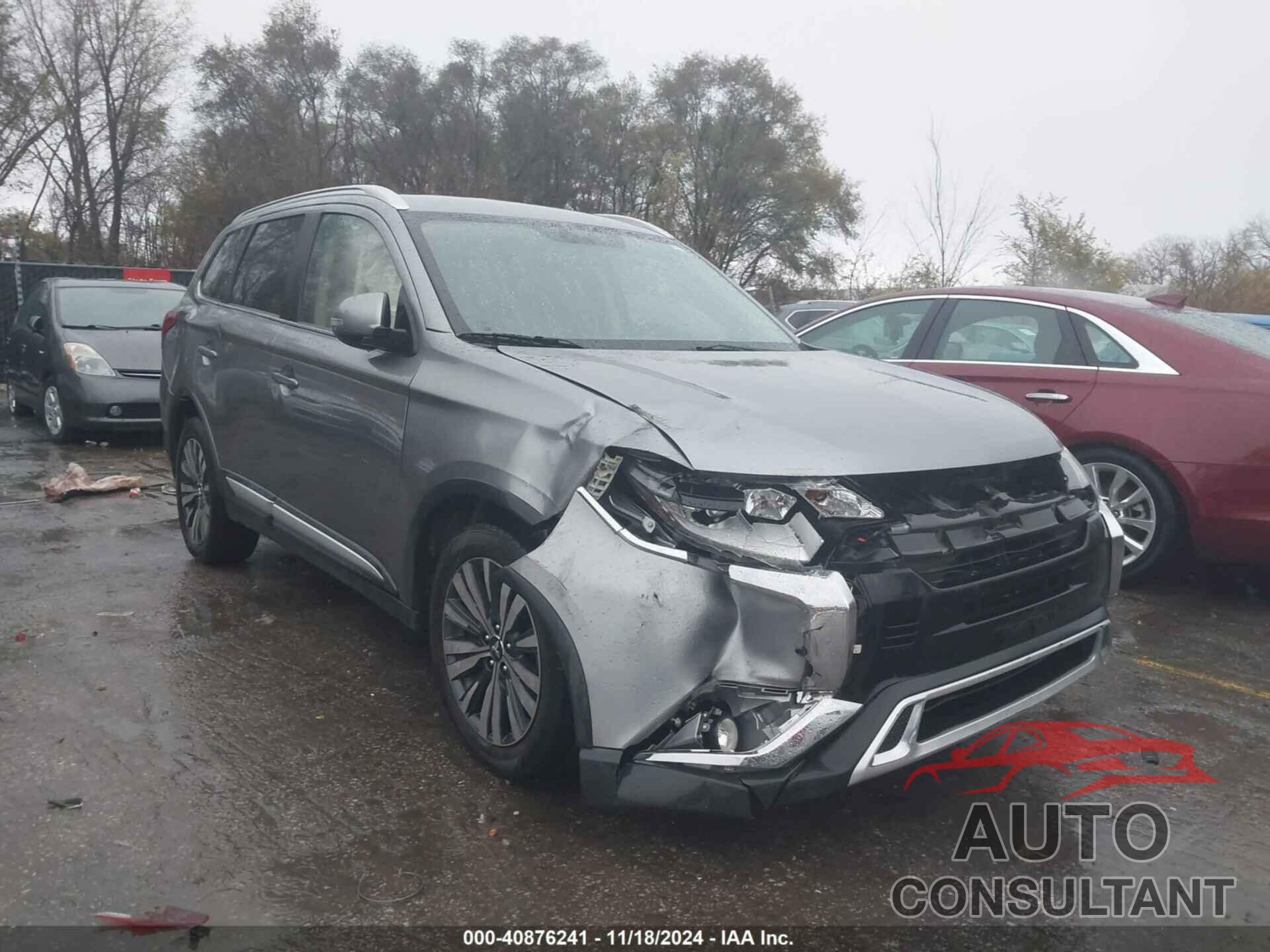 MITSUBISHI OUTLANDER 2019 - JA4AZ3A35KZ039745