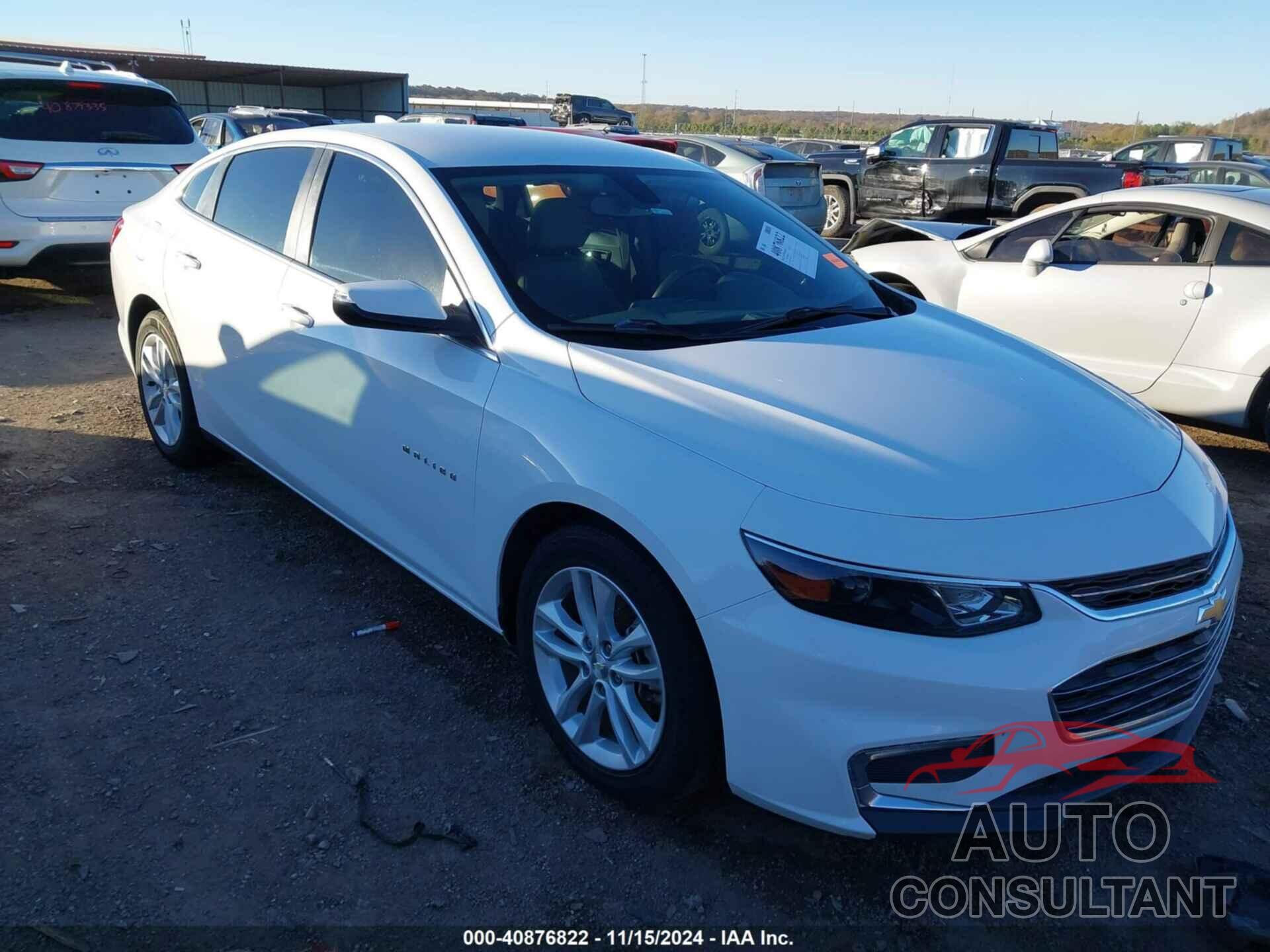 CHEVROLET MALIBU 2017 - 1G1ZE5ST9HF247628