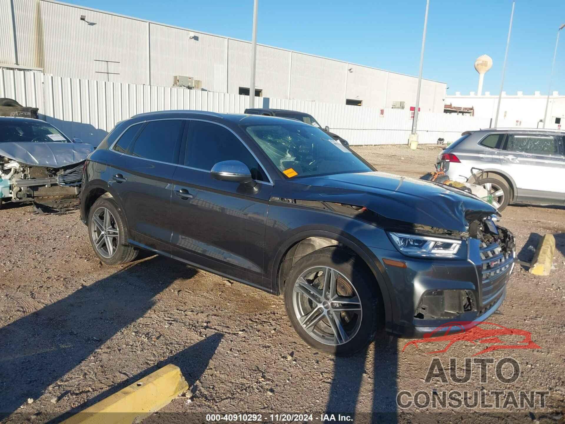 AUDI SQ5 2018 - WA1A4AFY1J2147407