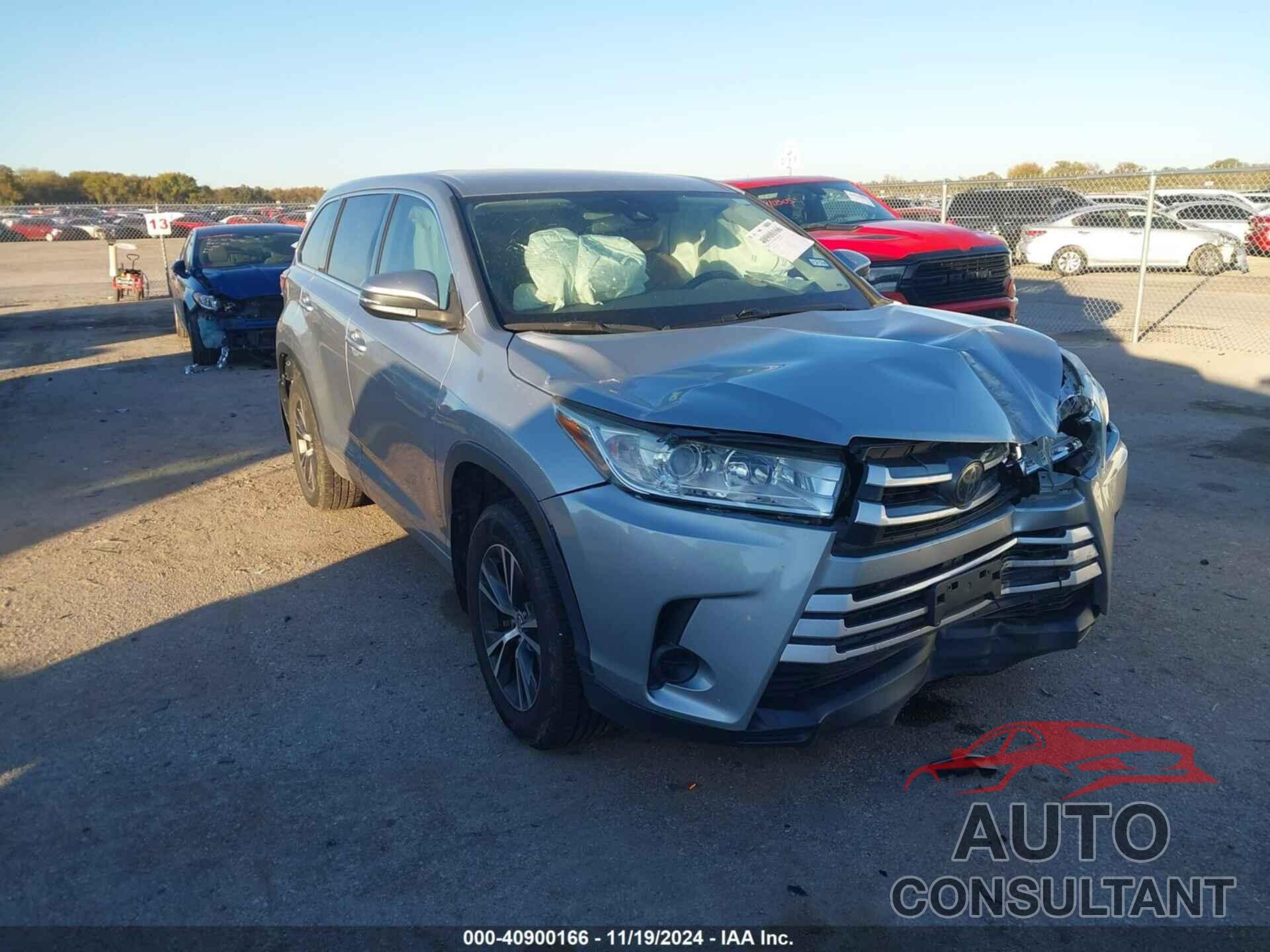 TOYOTA HIGHLANDER 2018 - 5TDBZRFH0JS486114