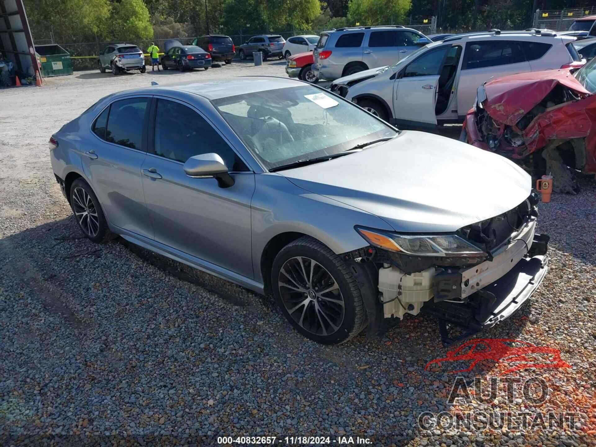 TOYOTA CAMRY 2019 - 4T1B11HK4KU208004